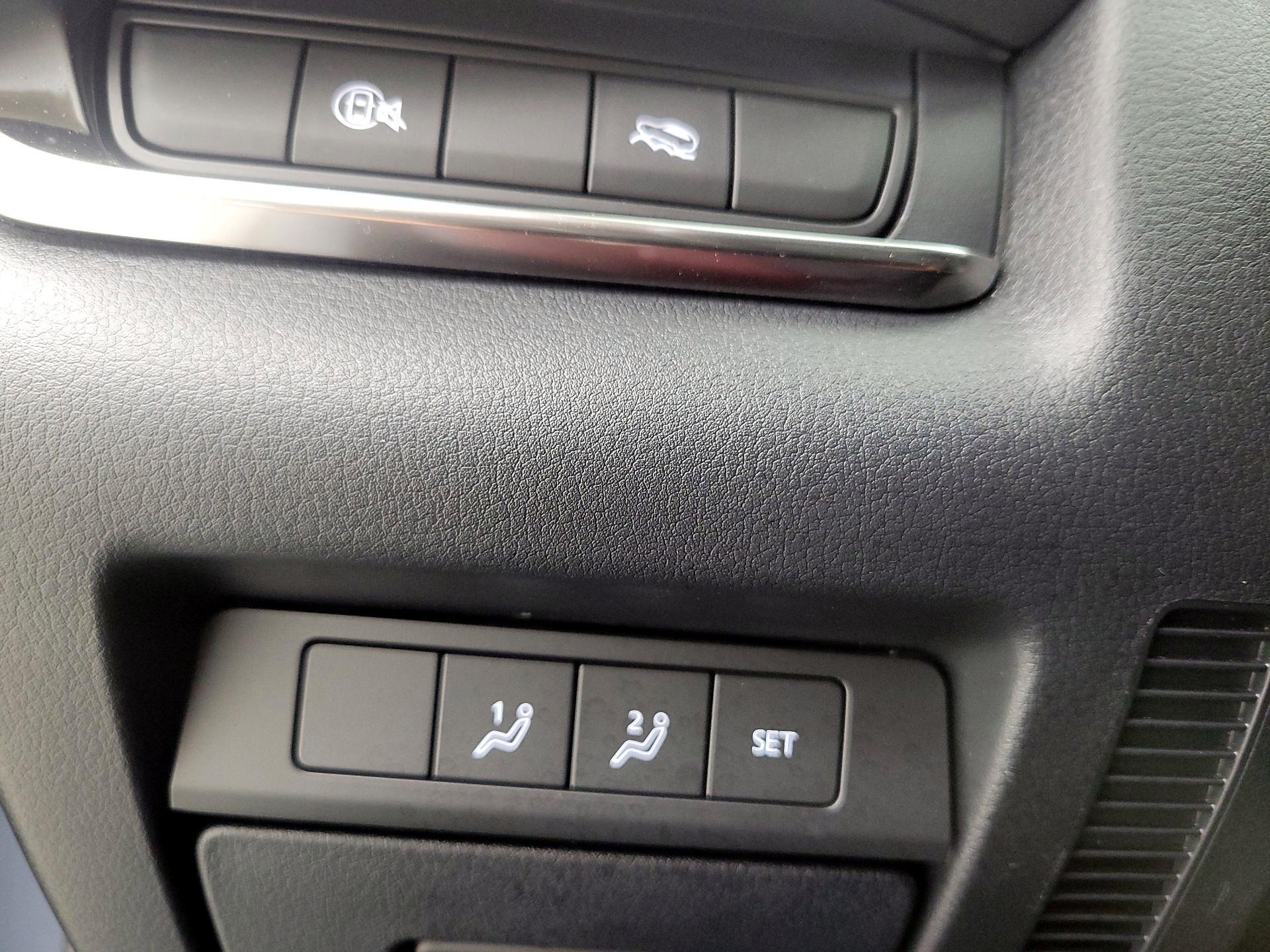 Thumbnail: 2025 Mazda CX-30 - 13