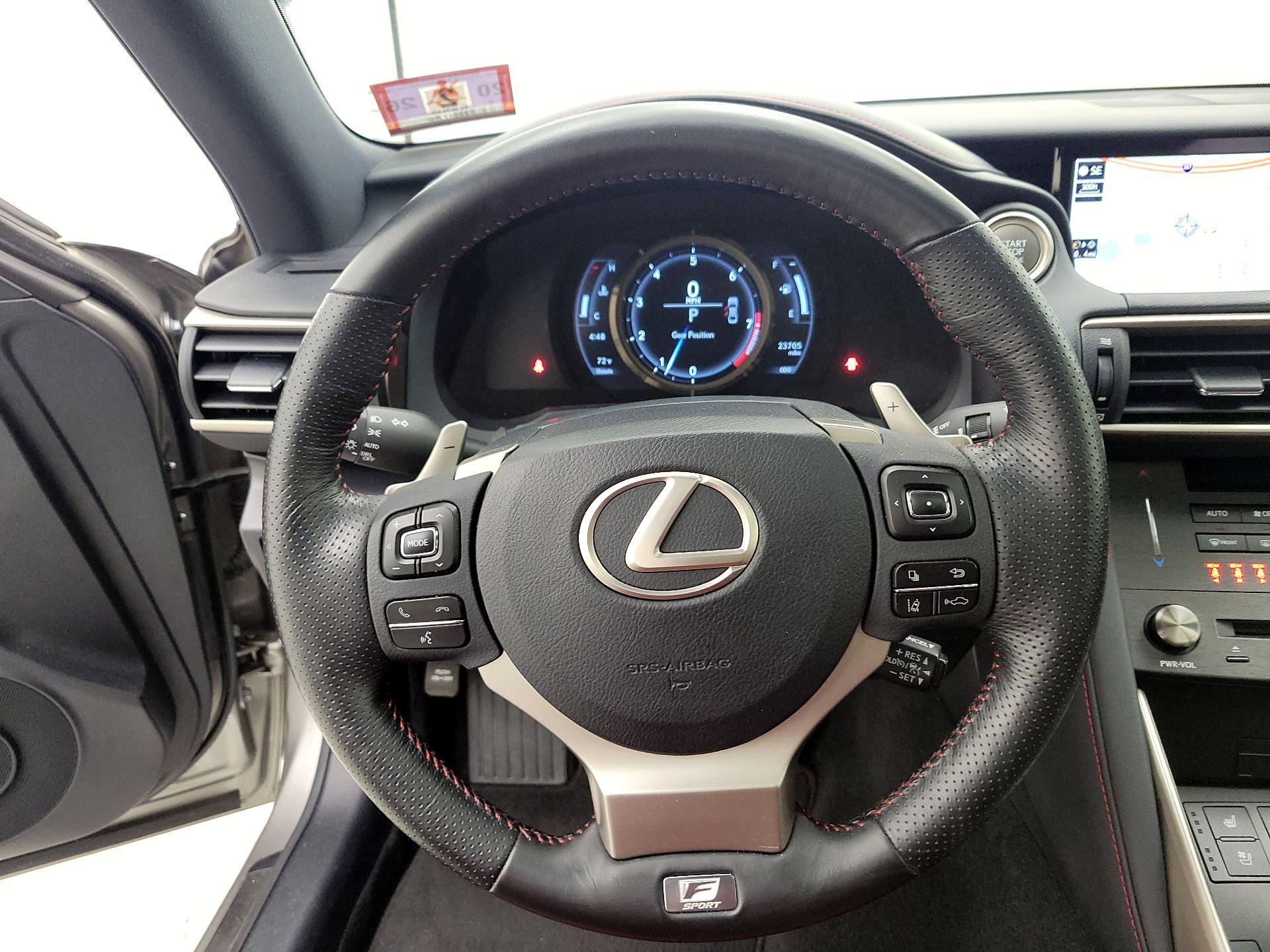 Thumbnail: 2019 Lexus IS - 10