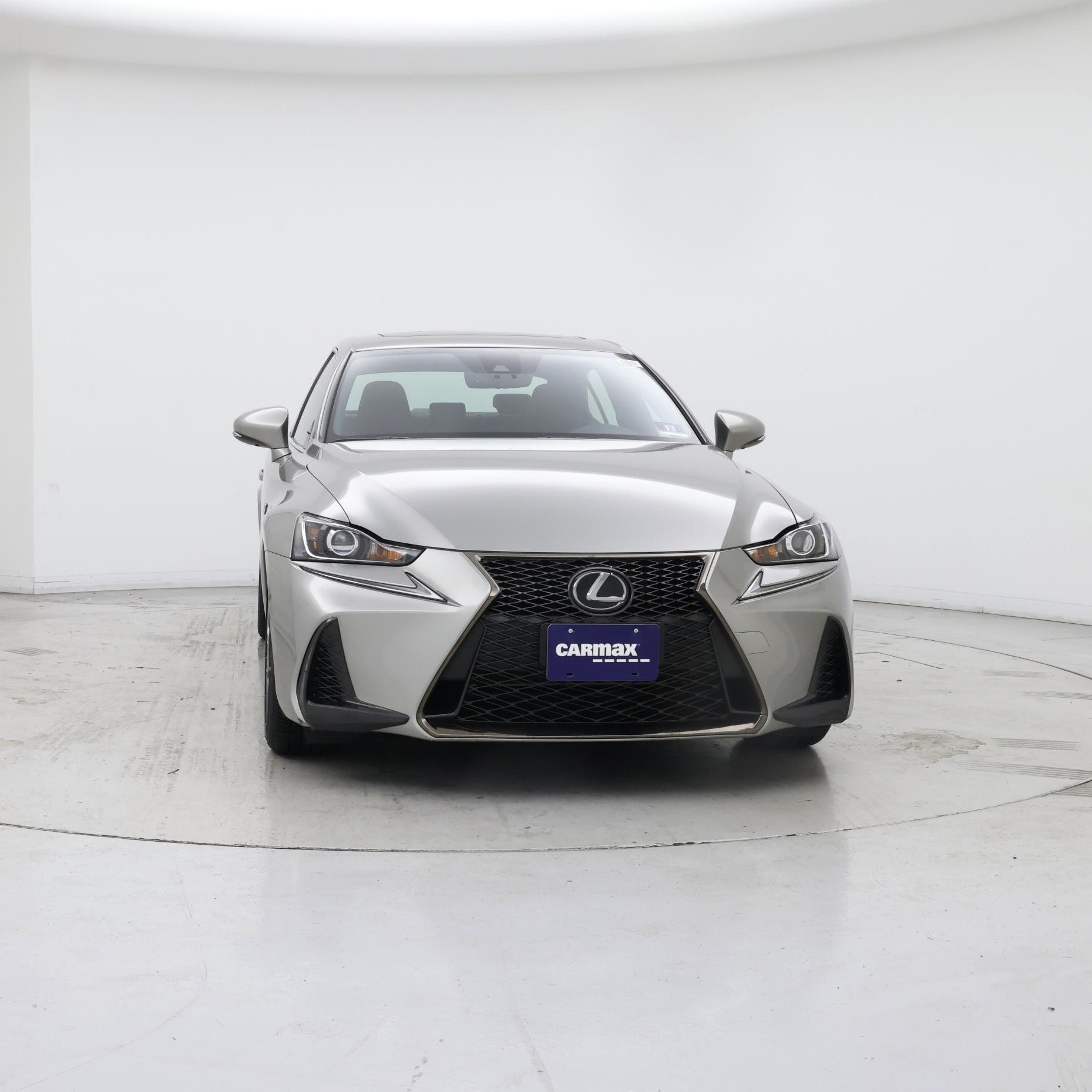 Thumbnail: 2019 Lexus IS - 5