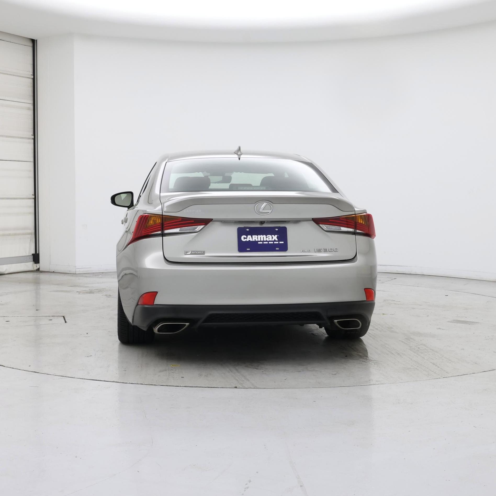 Thumbnail: 2019 Lexus IS - 6