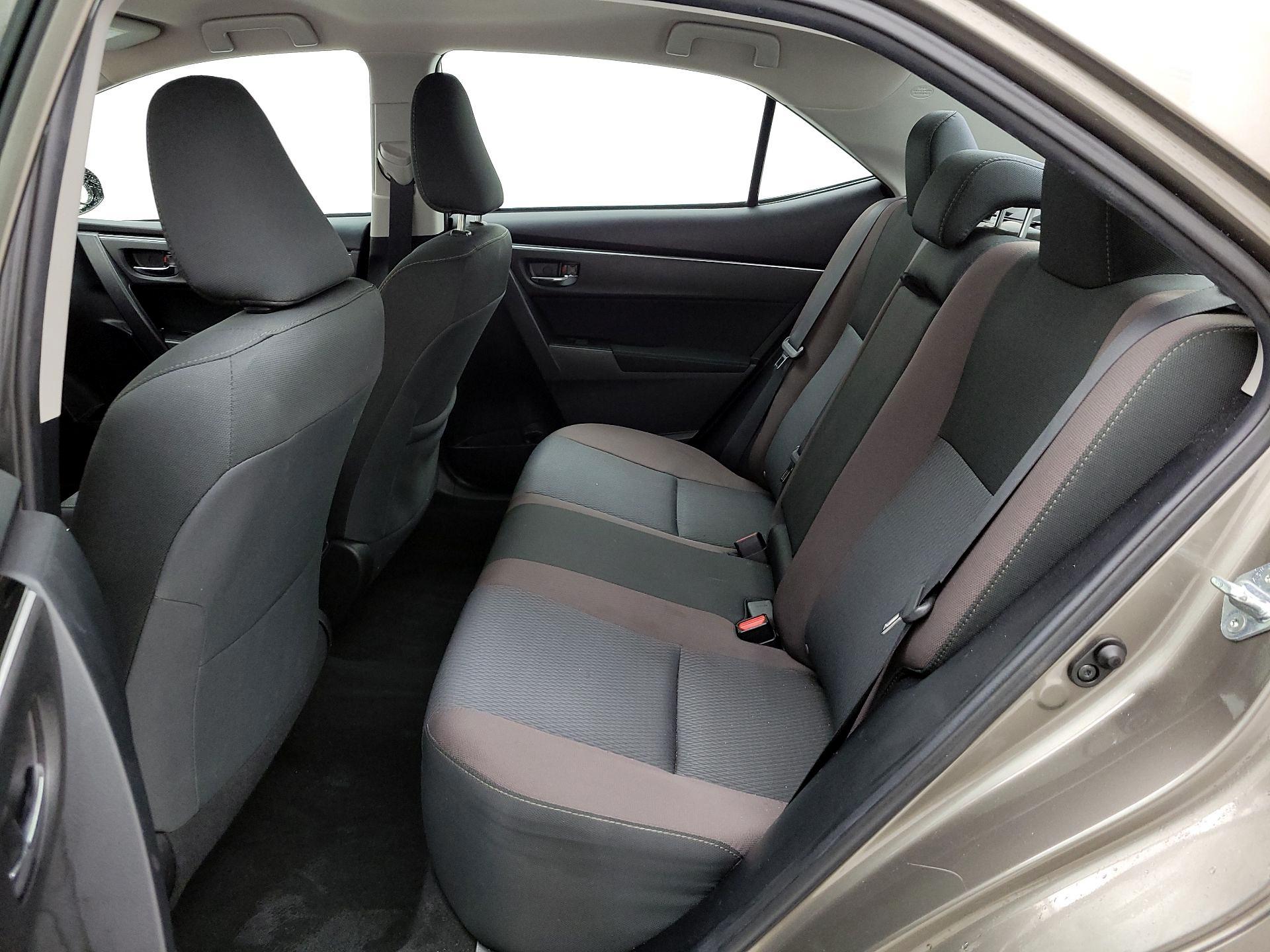 Thumbnail: 2018 Toyota Corolla - 19