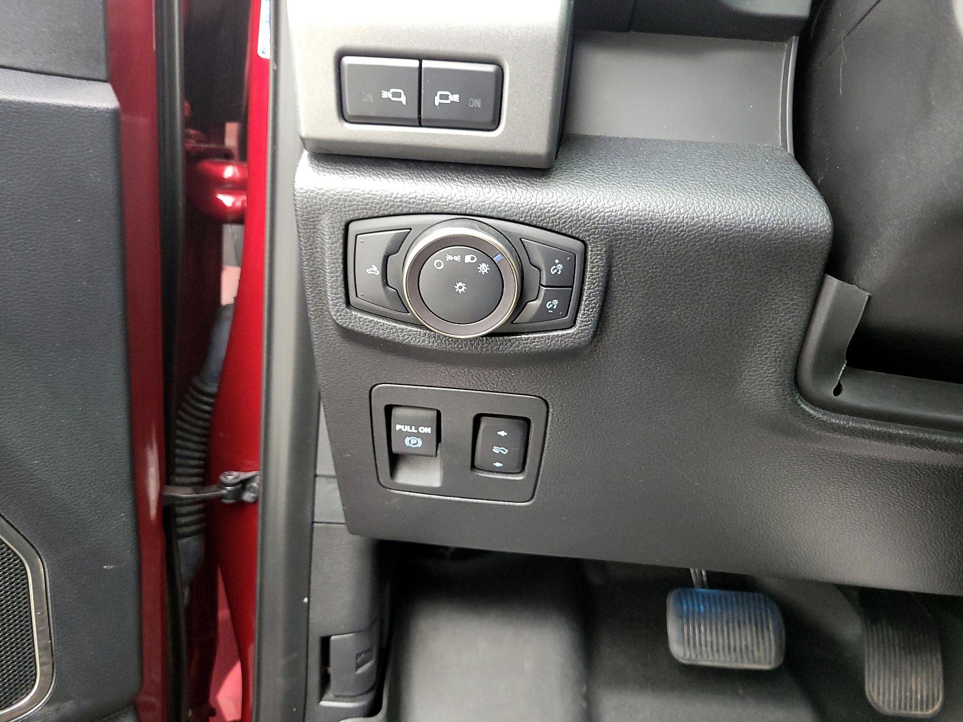 Thumbnail: 2019 Ford F-150 - 13