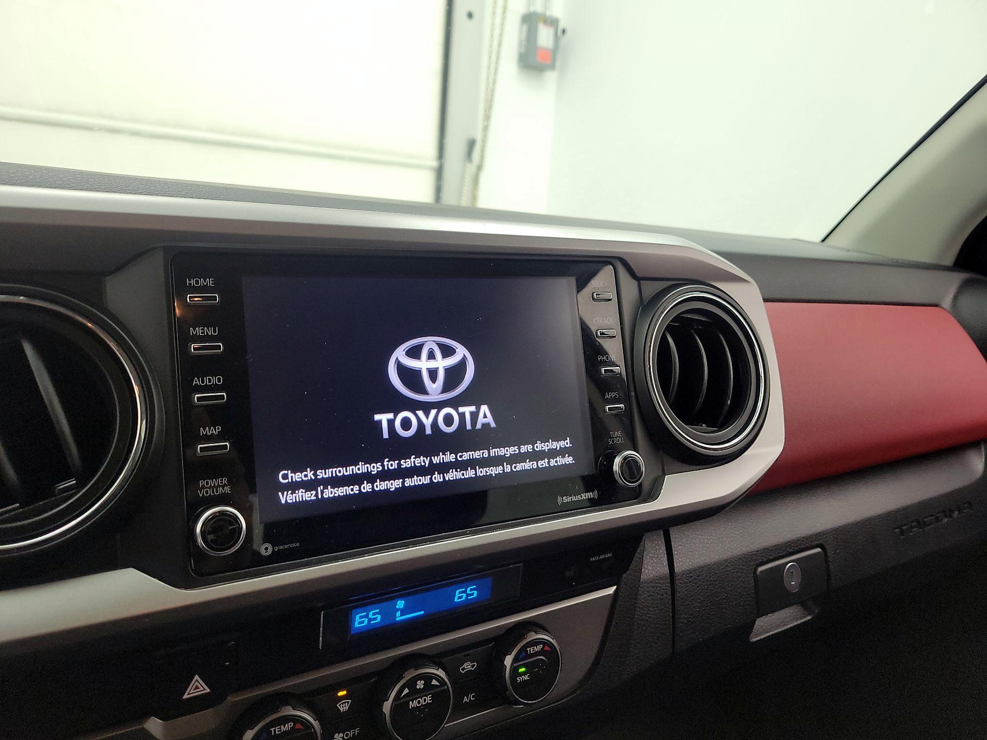 Thumbnail: 2021 Toyota Tacoma - 15