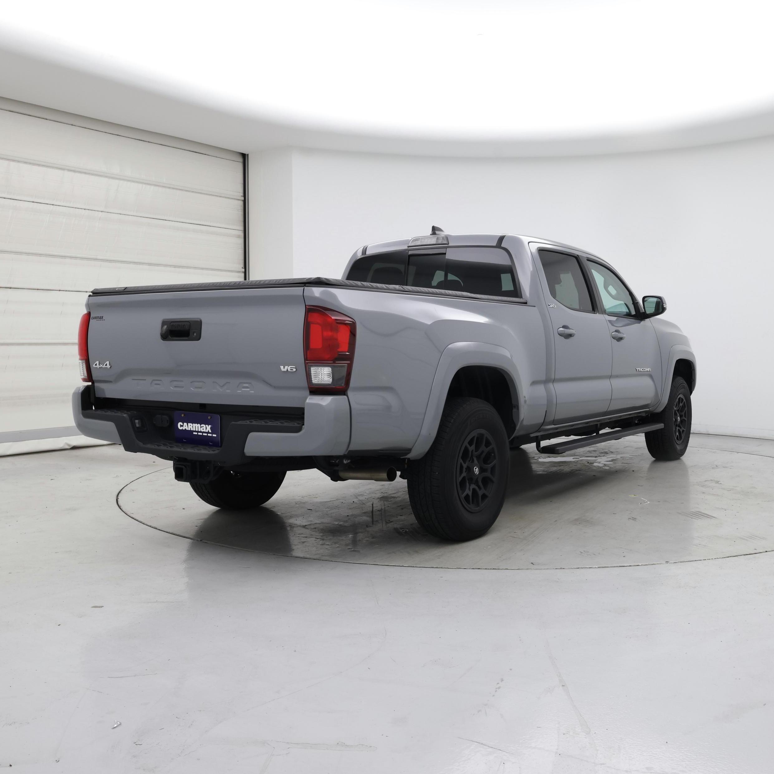 Thumbnail: 2021 Toyota Tacoma - 8