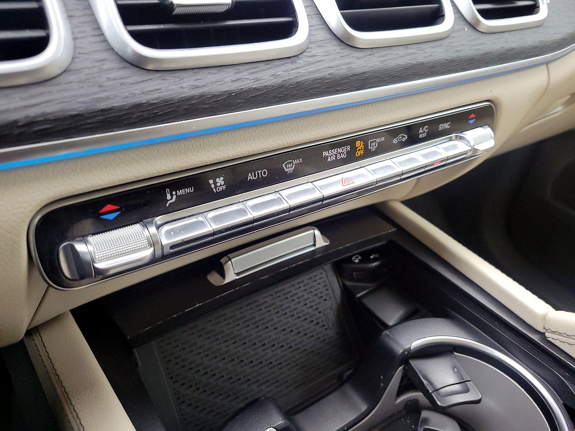 Thumbnail: 2020 Mercedes-Benz GLS - 17