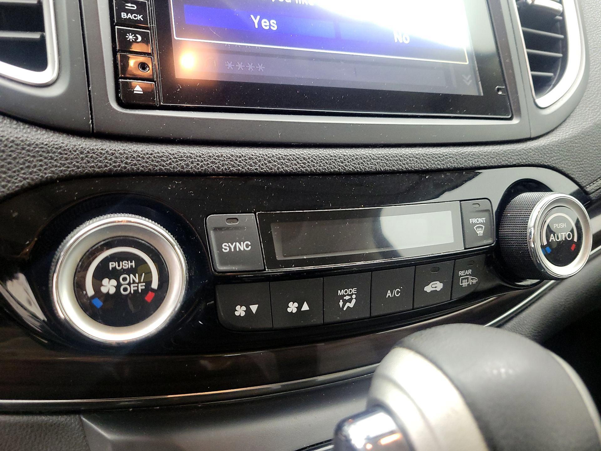 Thumbnail: 2016 Honda CR-V - 16