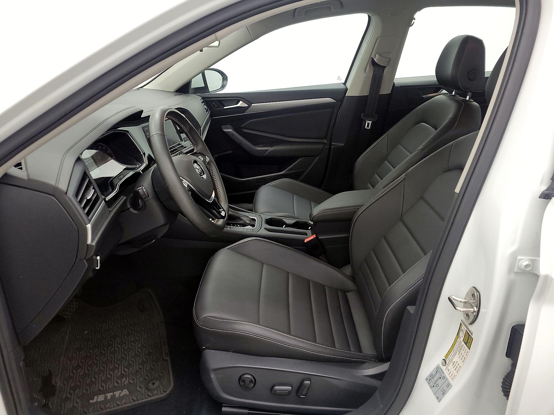 Thumbnail: 2021 Volkswagen Jetta - 11