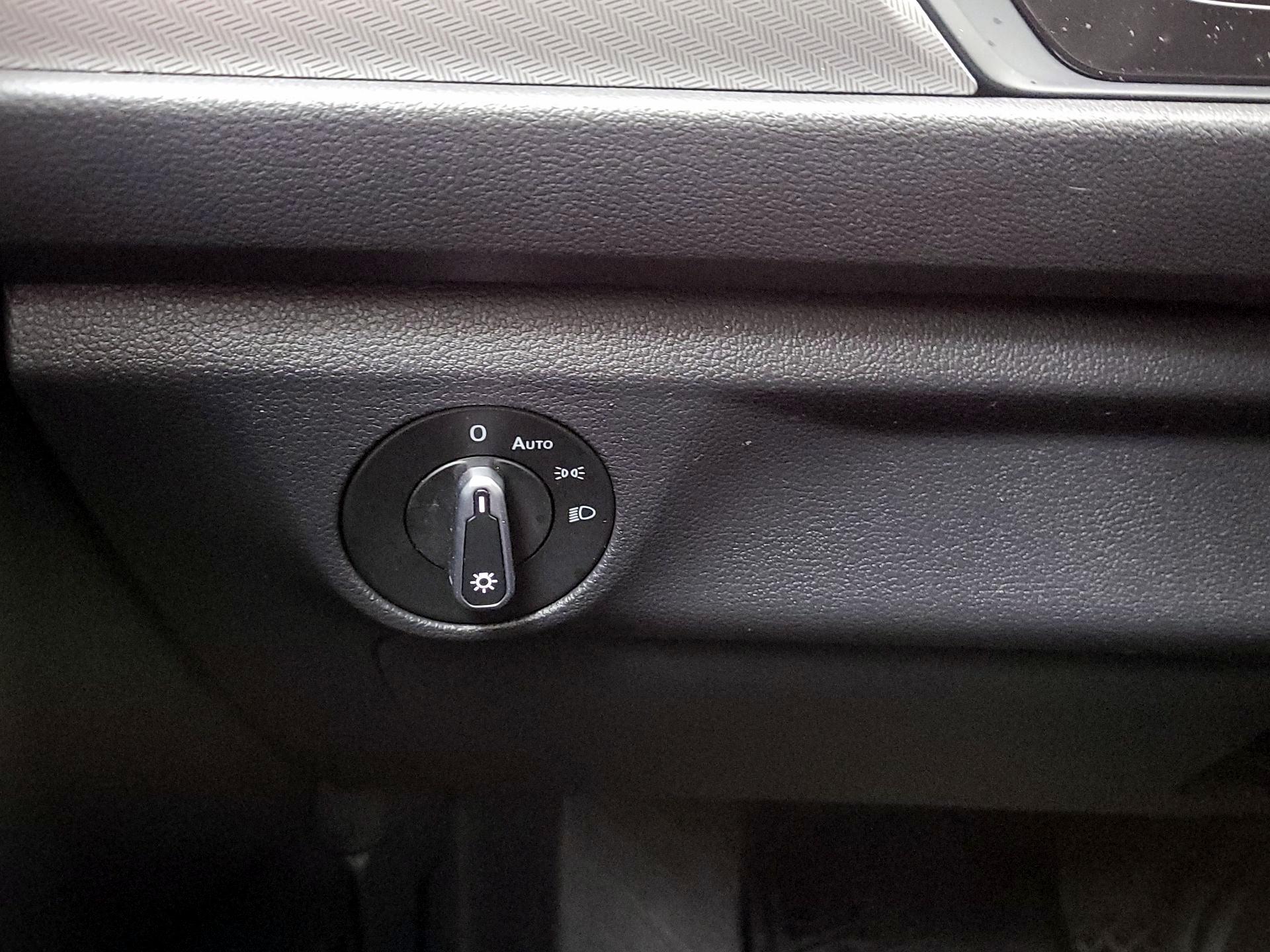 Thumbnail: 2021 Volkswagen Jetta - 13