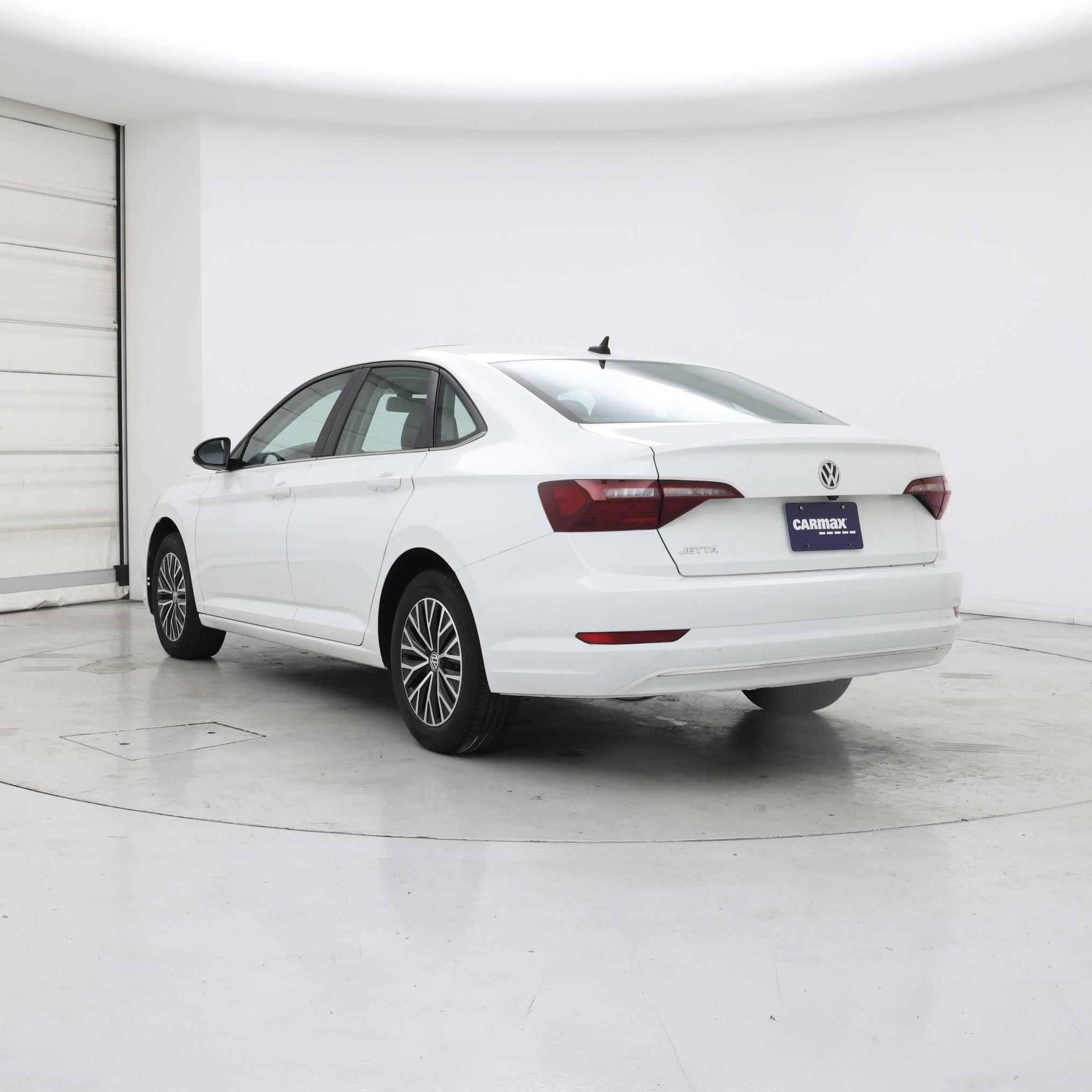 Thumbnail: 2021 Volkswagen Jetta - 2