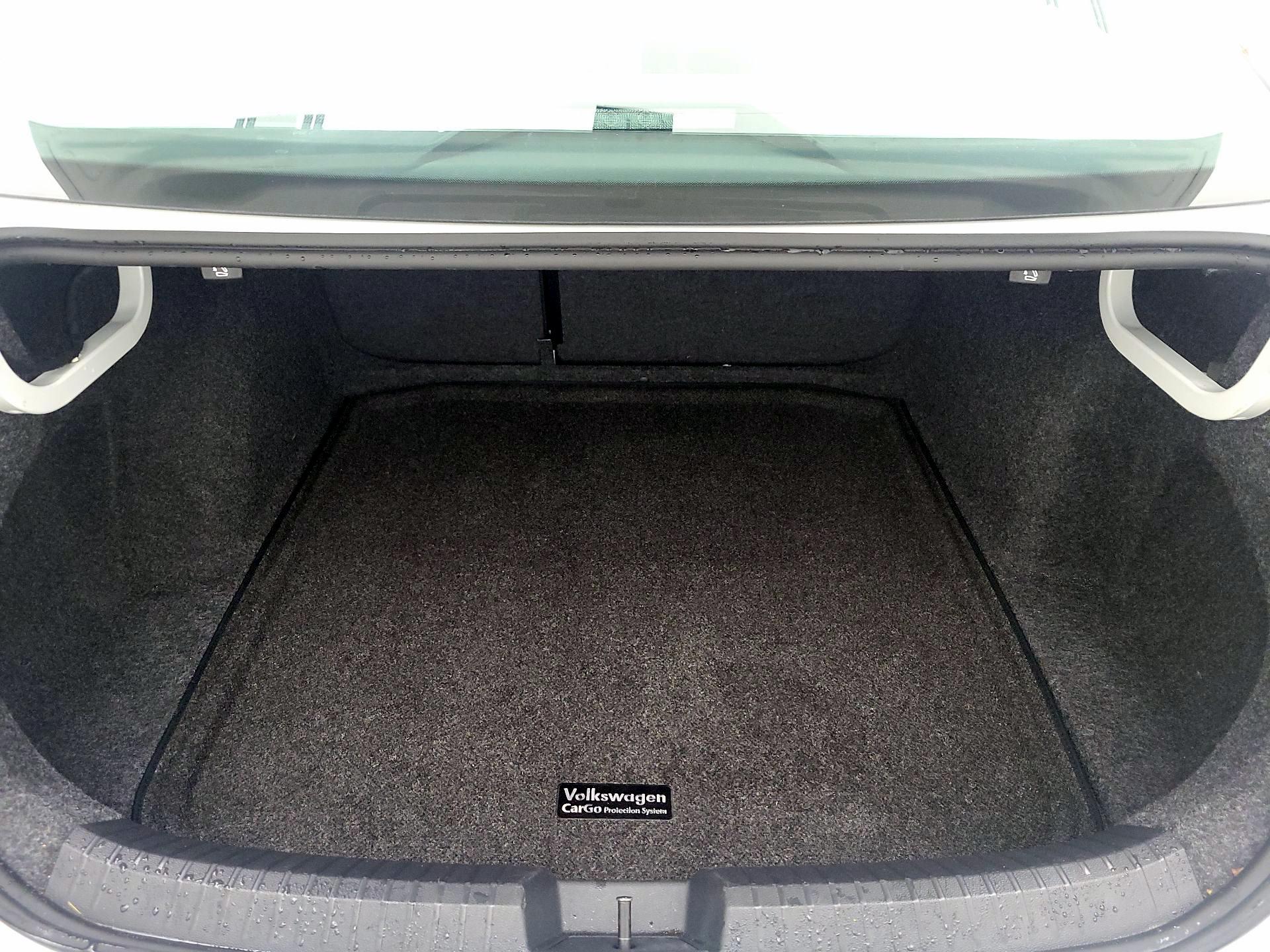 Thumbnail: 2021 Volkswagen Jetta - 20