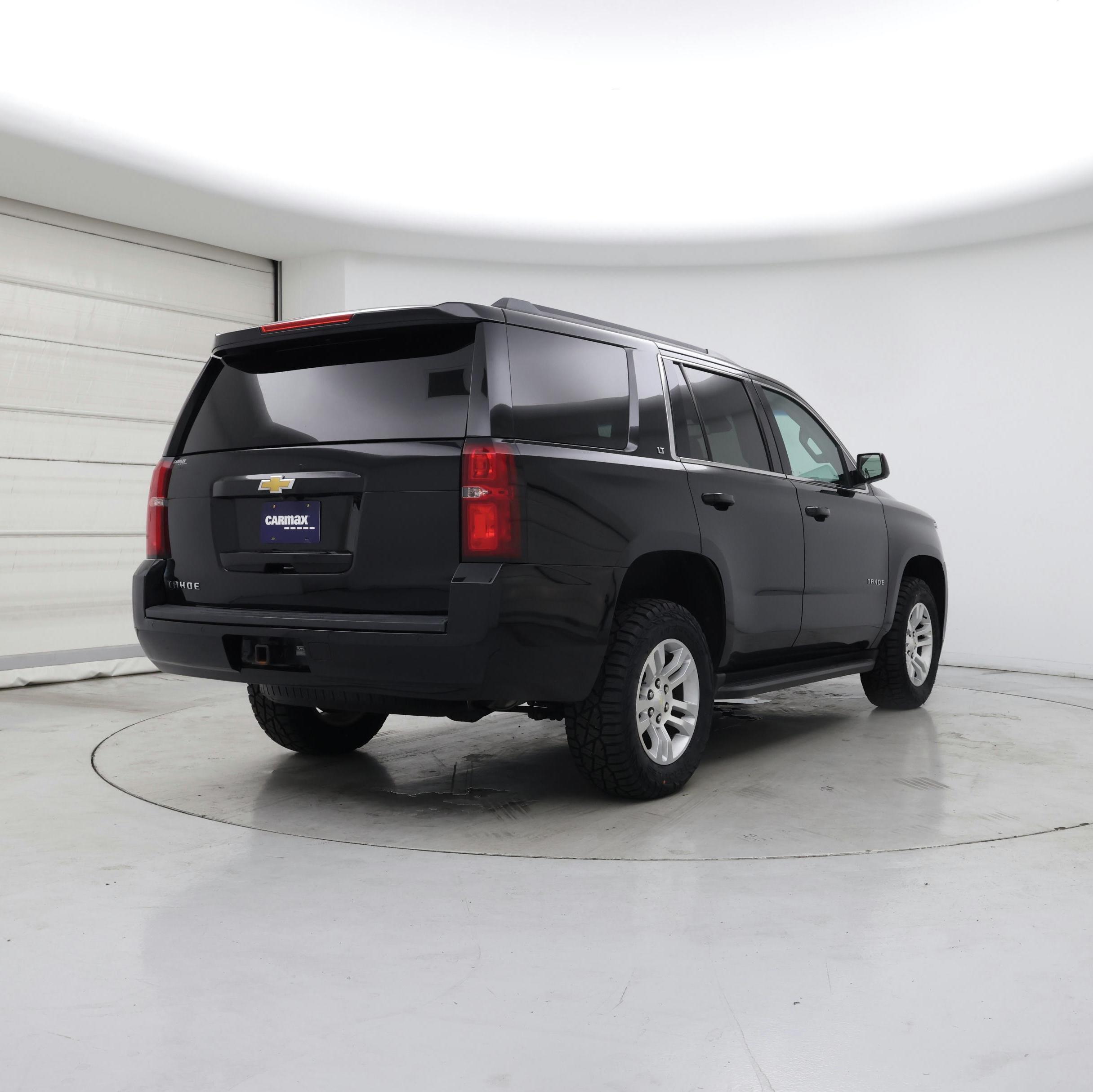 Thumbnail: 2018 Chevrolet Tahoe - 8