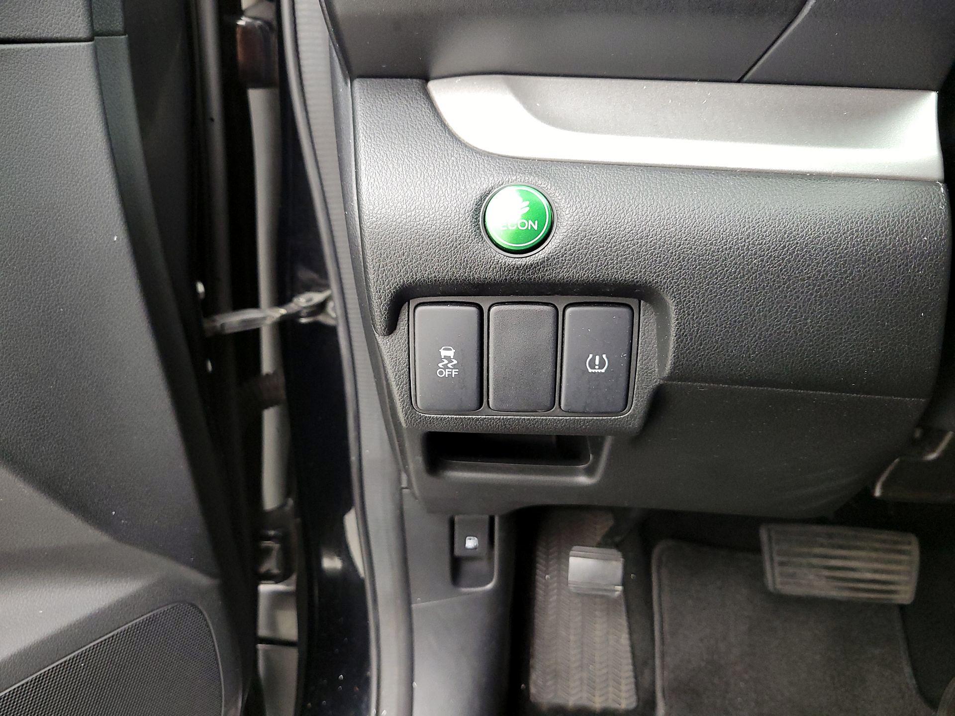 Thumbnail: 2014 Honda CR-V - 13
