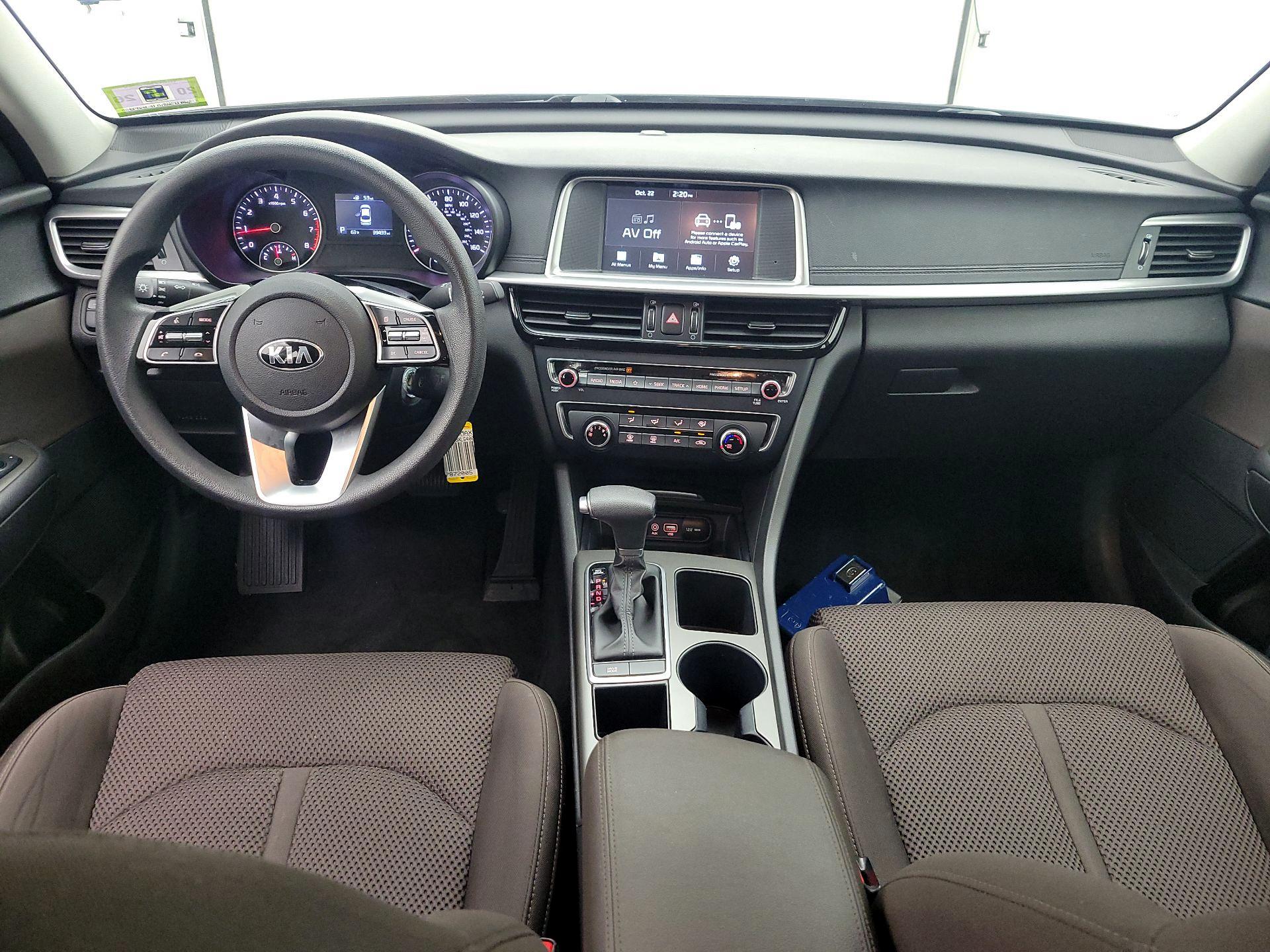 Thumbnail: 2020 Kia Optima - 9