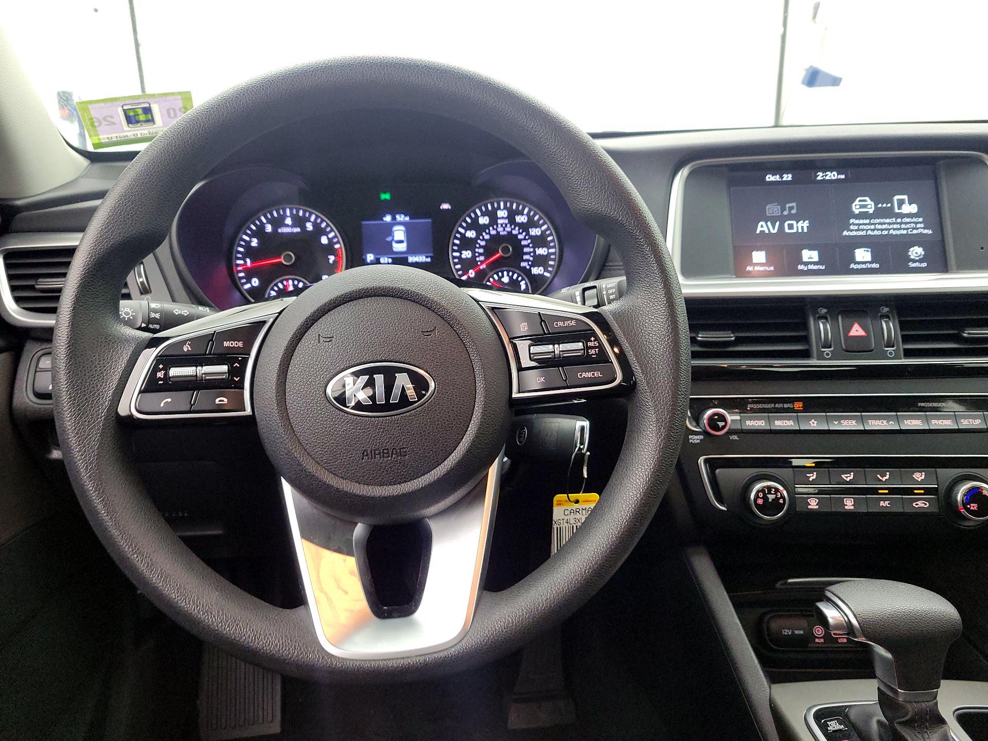 Thumbnail: 2020 Kia Optima - 10
