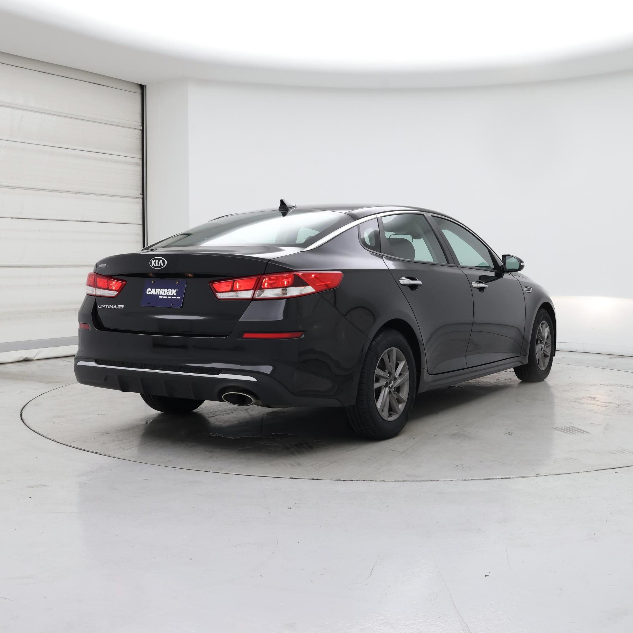 Thumbnail: 2020 Kia Optima - 8