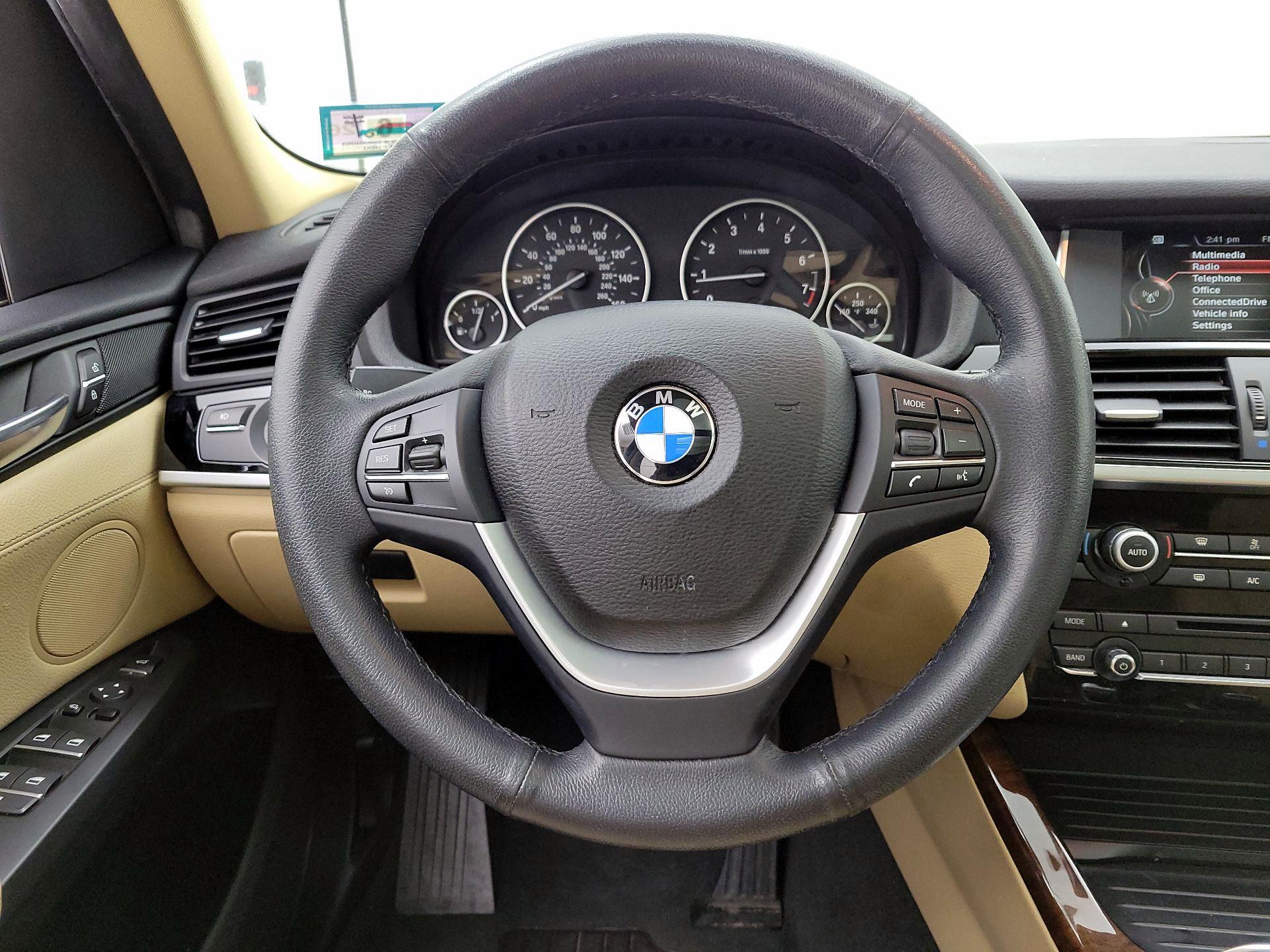 Thumbnail: 2017 BMW X3 - 10