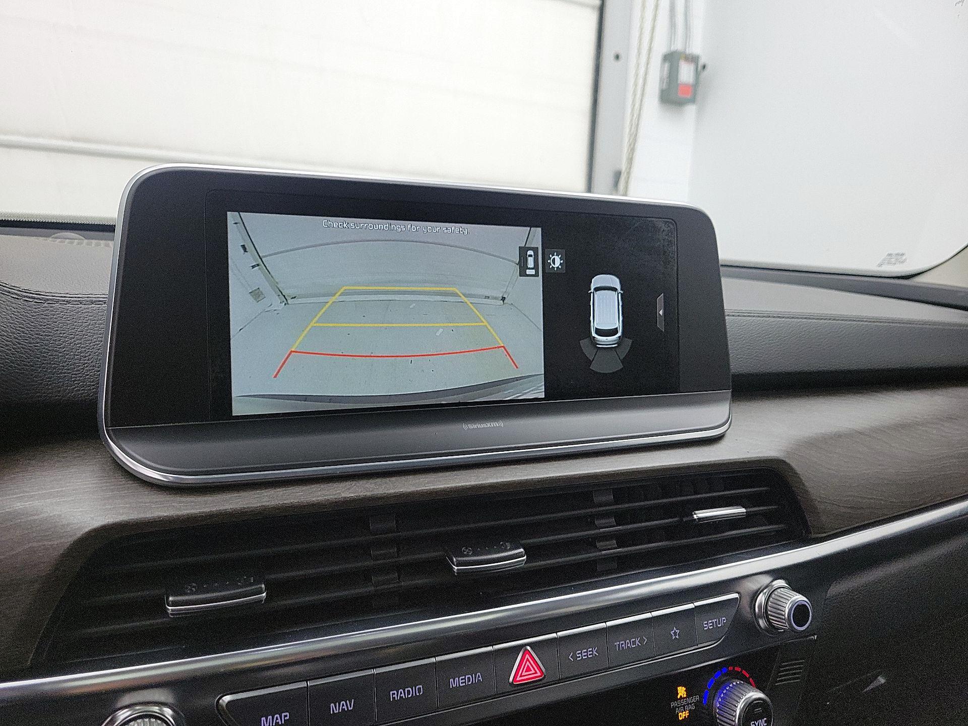 Thumbnail: 2020 Kia Telluride - 14