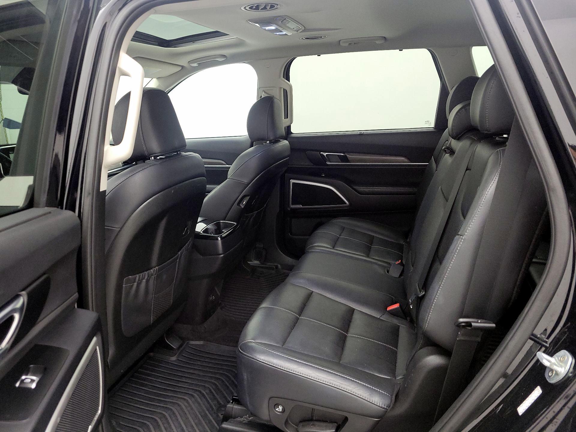 Thumbnail: 2020 Kia Telluride - 19