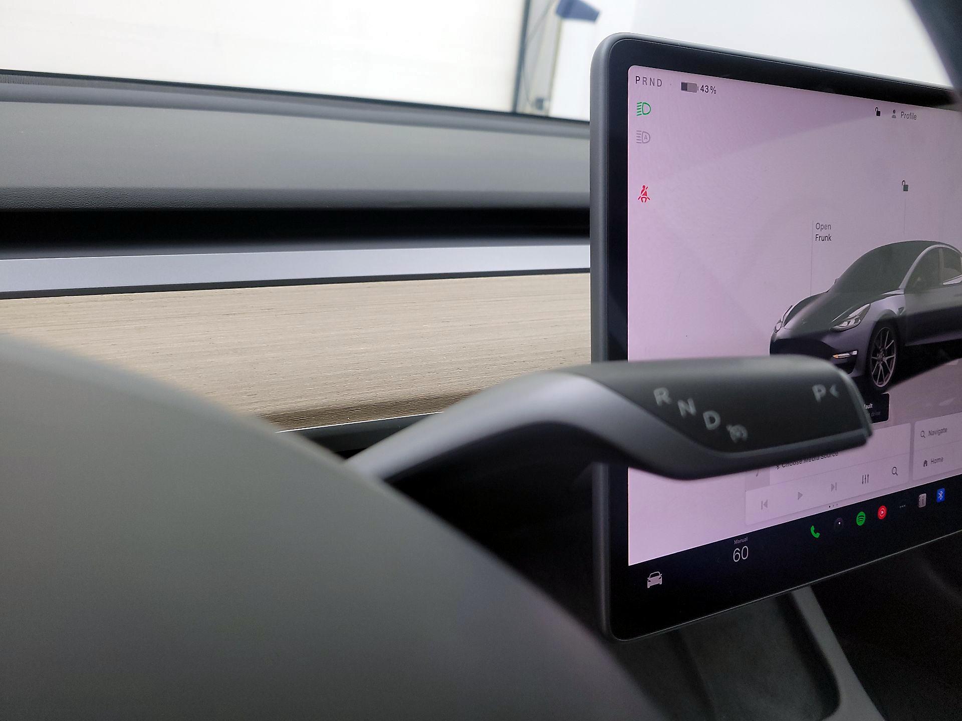 Thumbnail: 2023 Tesla Model 3 - 17