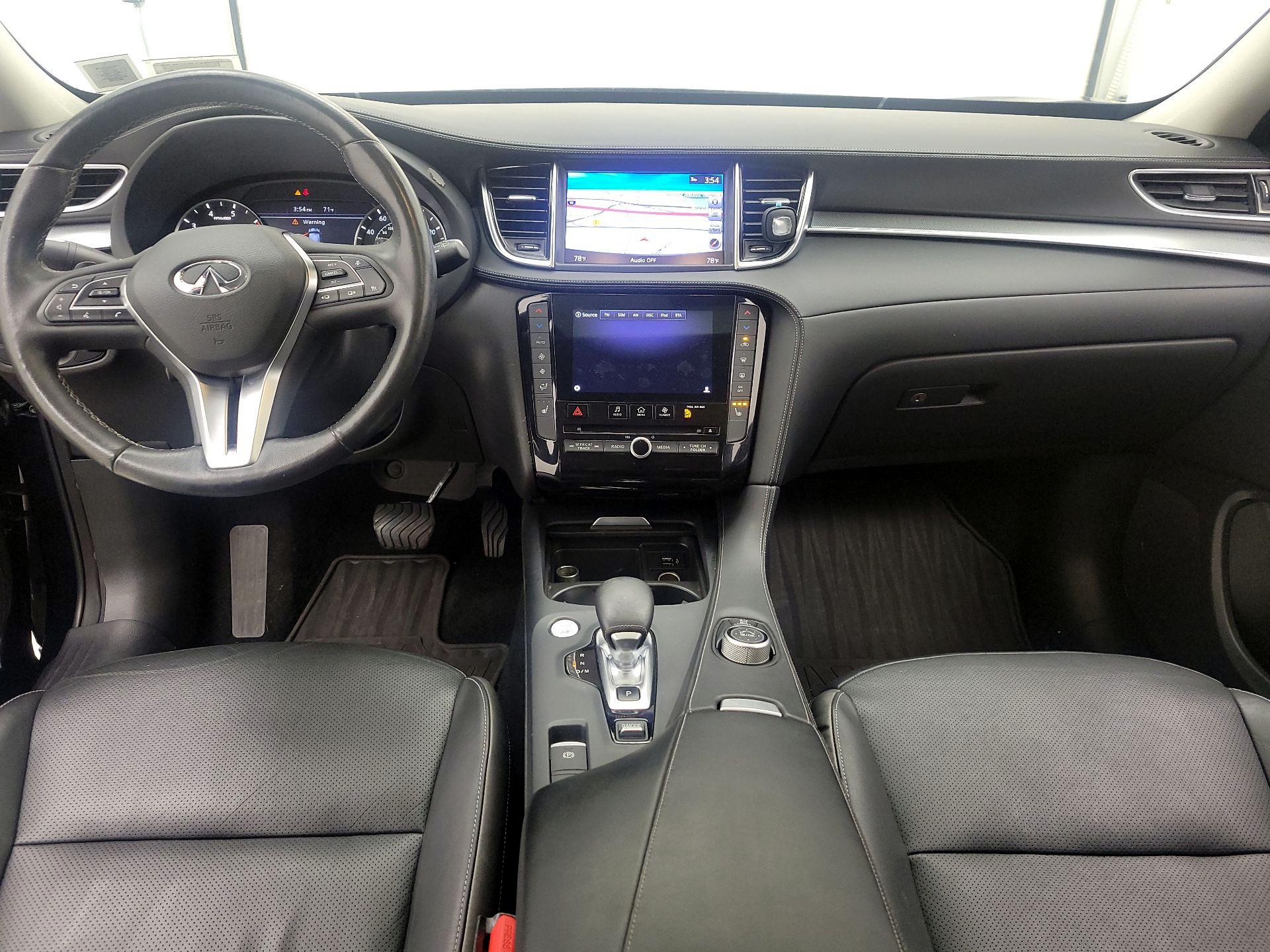 Thumbnail: 2019 INFINITI QX50 - 9