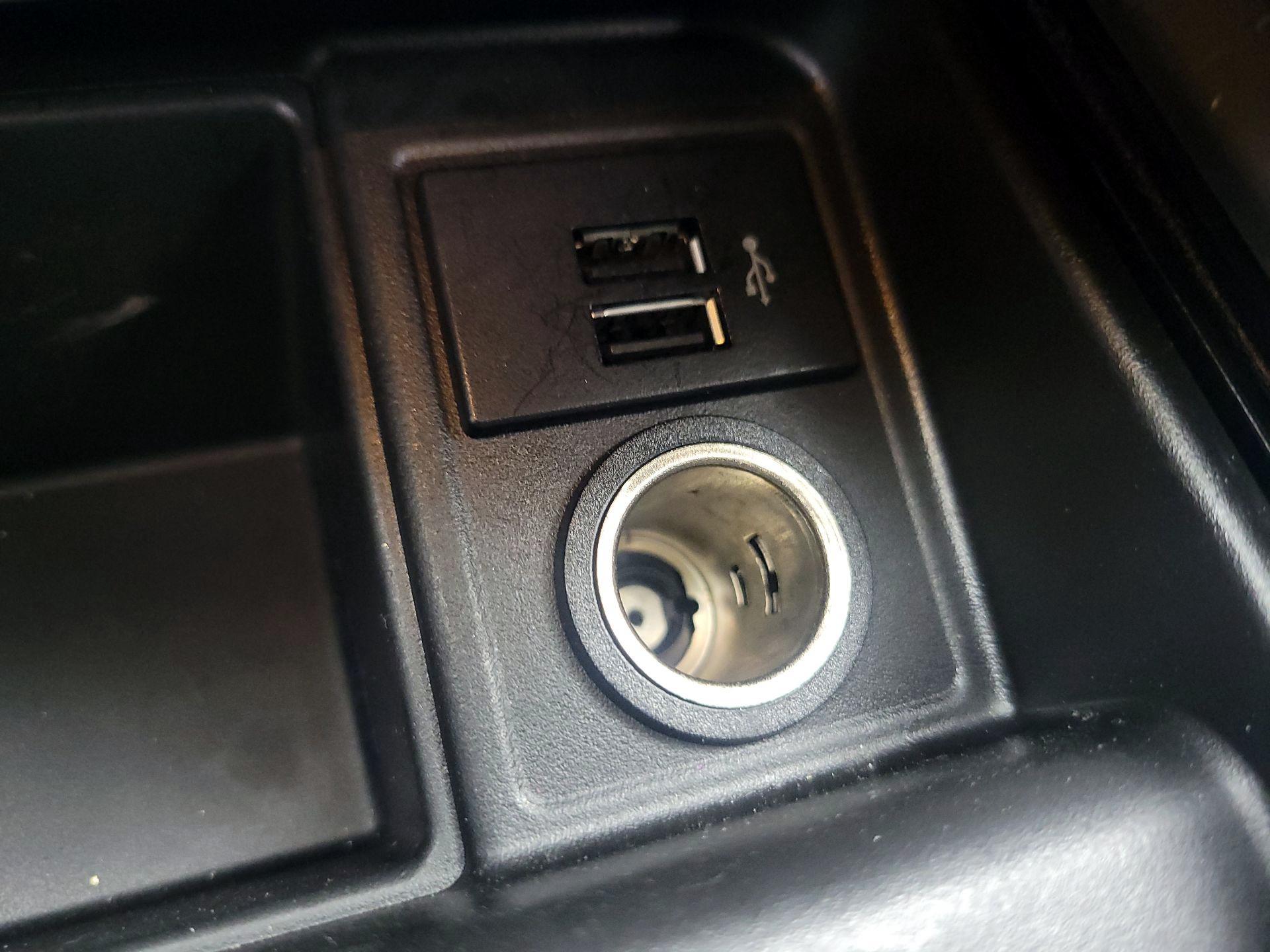 Thumbnail: 2019 INFINITI QX50 - 18