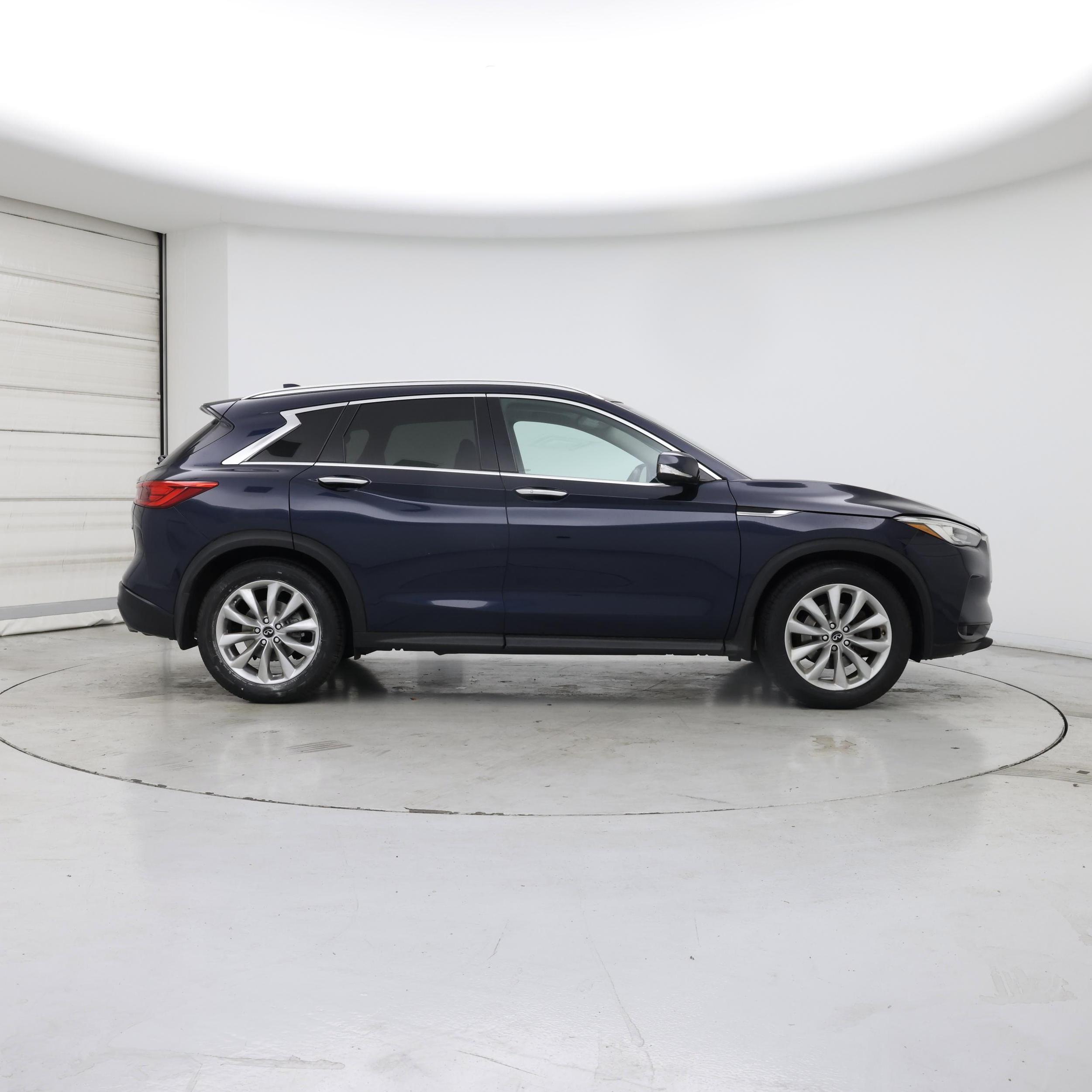 Thumbnail: 2019 INFINITI QX50 - 7