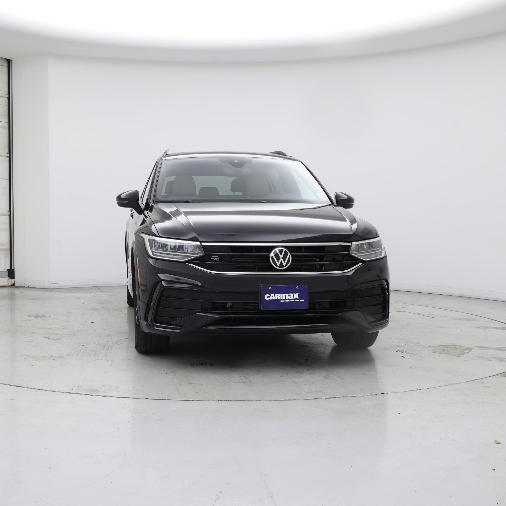 Thumbnail: 2022 Volkswagen Tiguan - 5