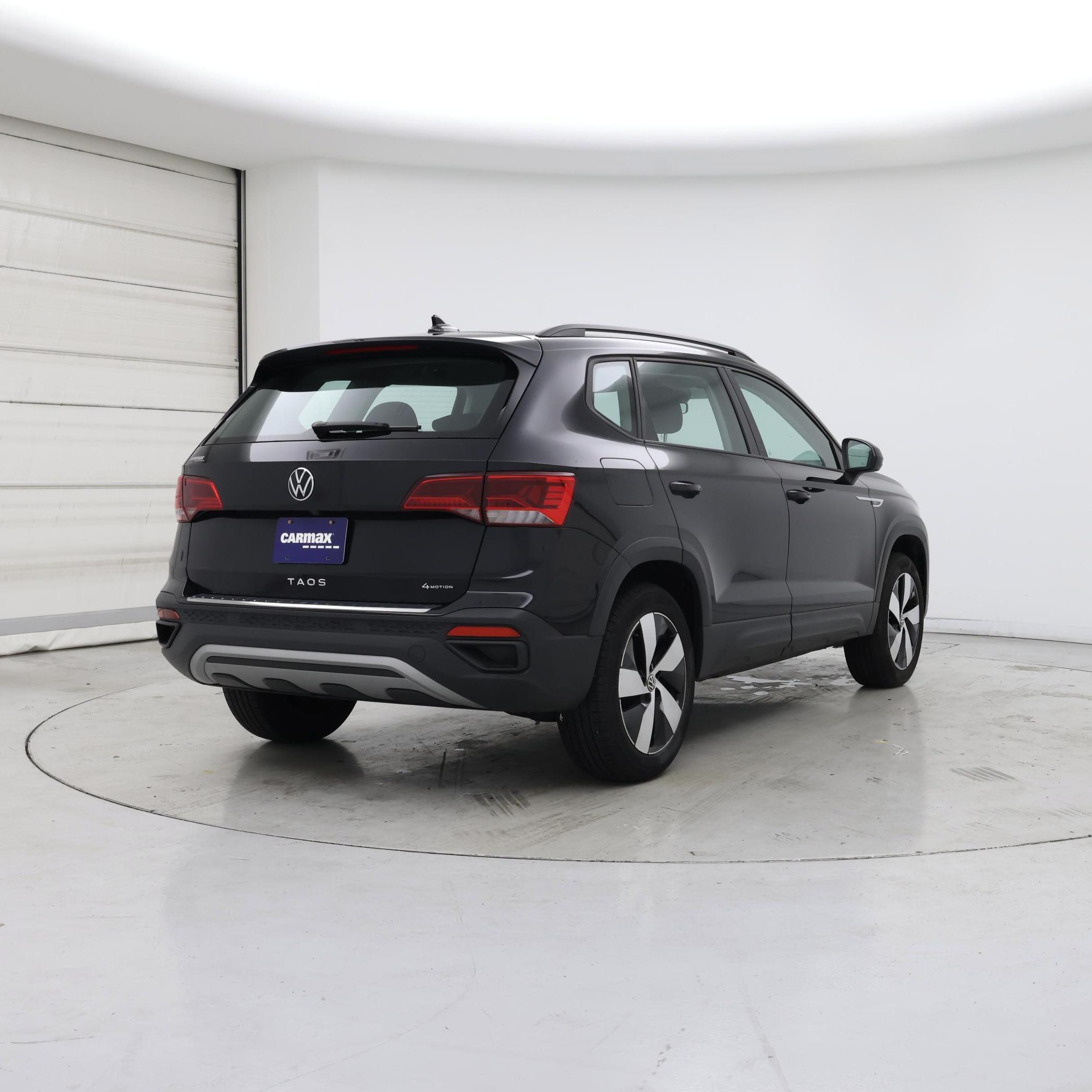 Thumbnail: 2024 Volkswagen Taos - 8