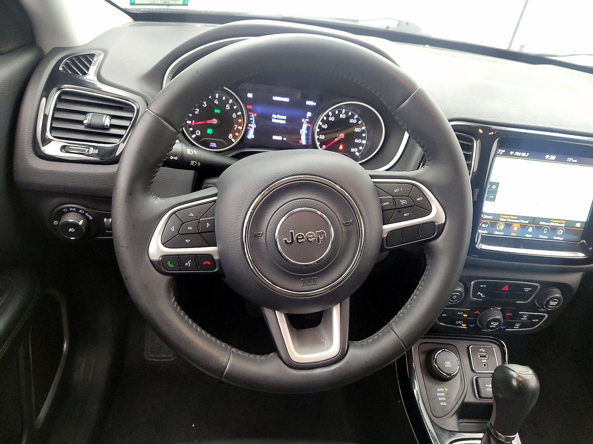 Thumbnail: 2018 Jeep Compass - 10