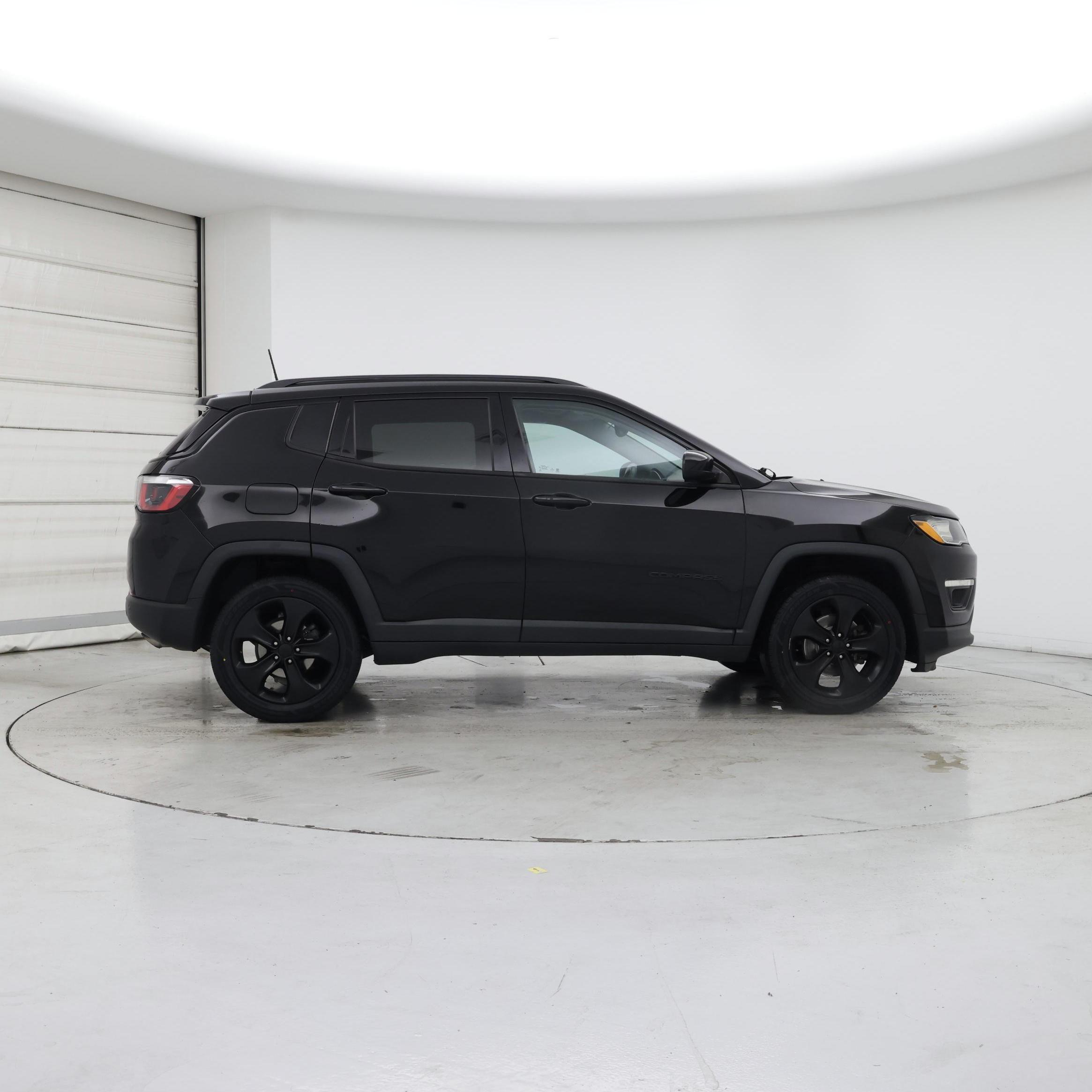 Thumbnail: 2018 Jeep Compass - 7