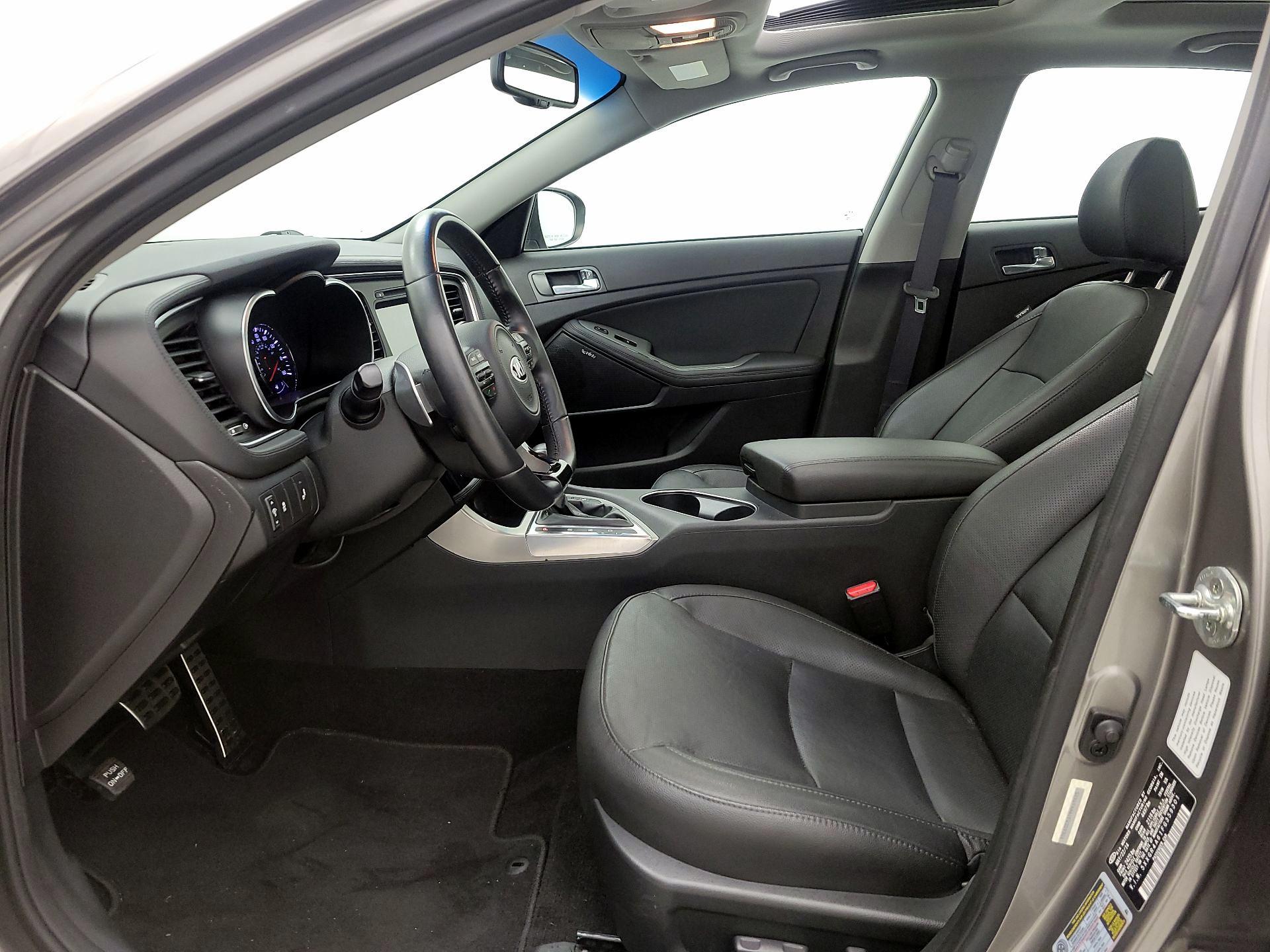 Thumbnail: 2015 Kia Optima - 11