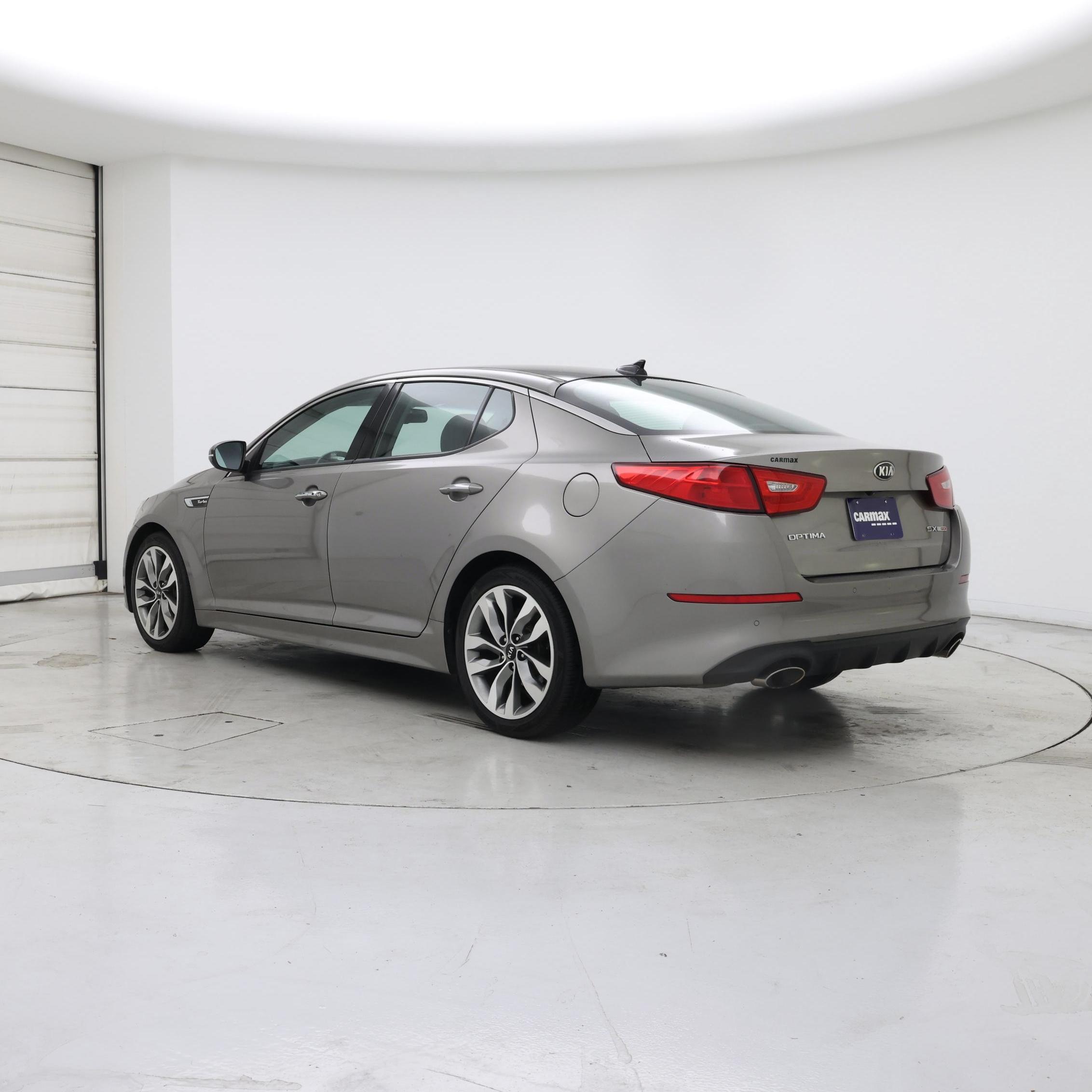 Thumbnail: 2015 Kia Optima - 2