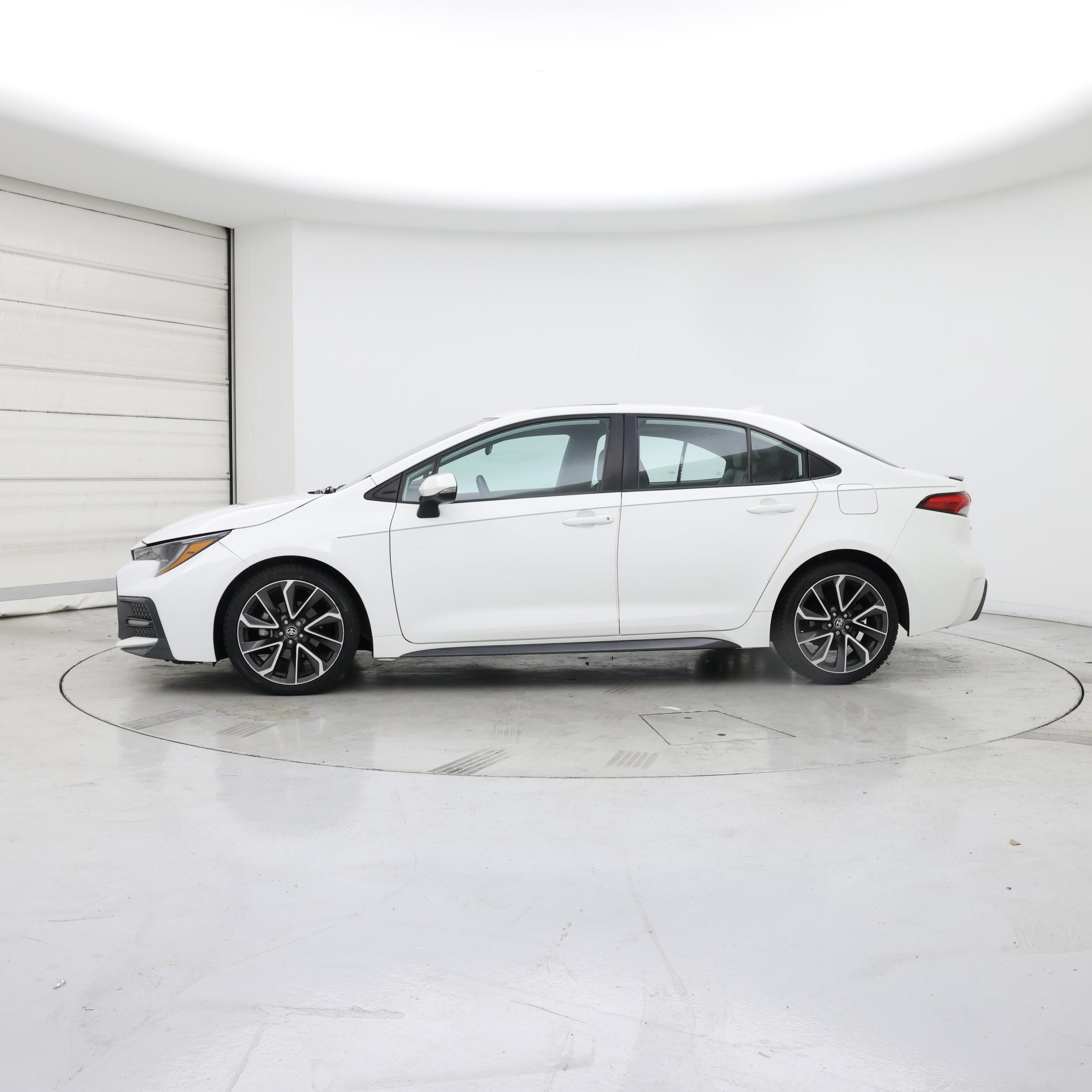 Thumbnail: 2020 Toyota Corolla - 3