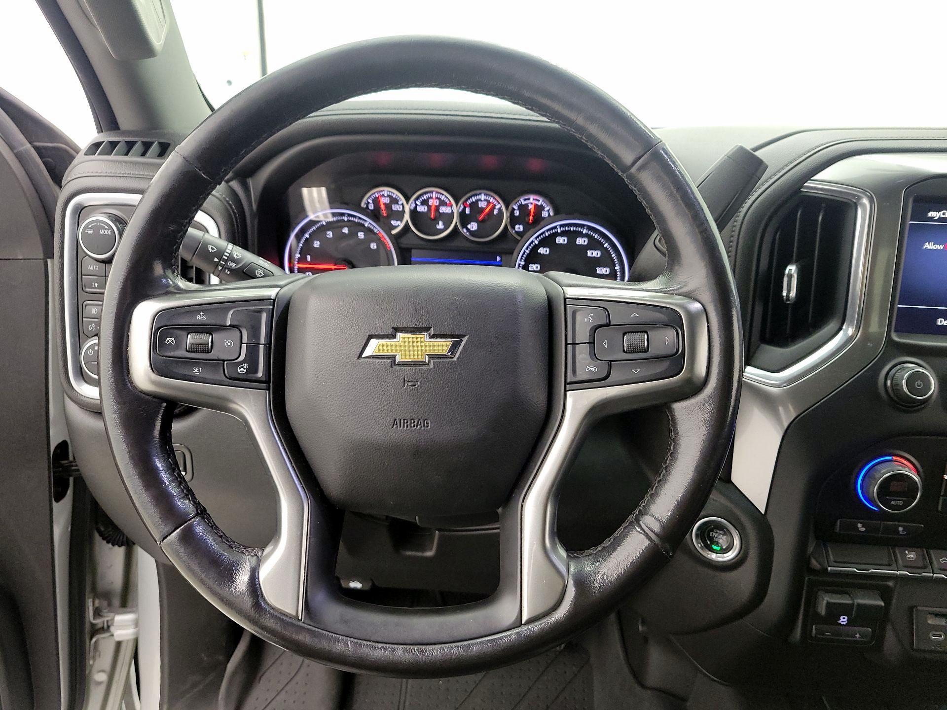 Thumbnail: 2020 Chevrolet Silverado 3500 - 10