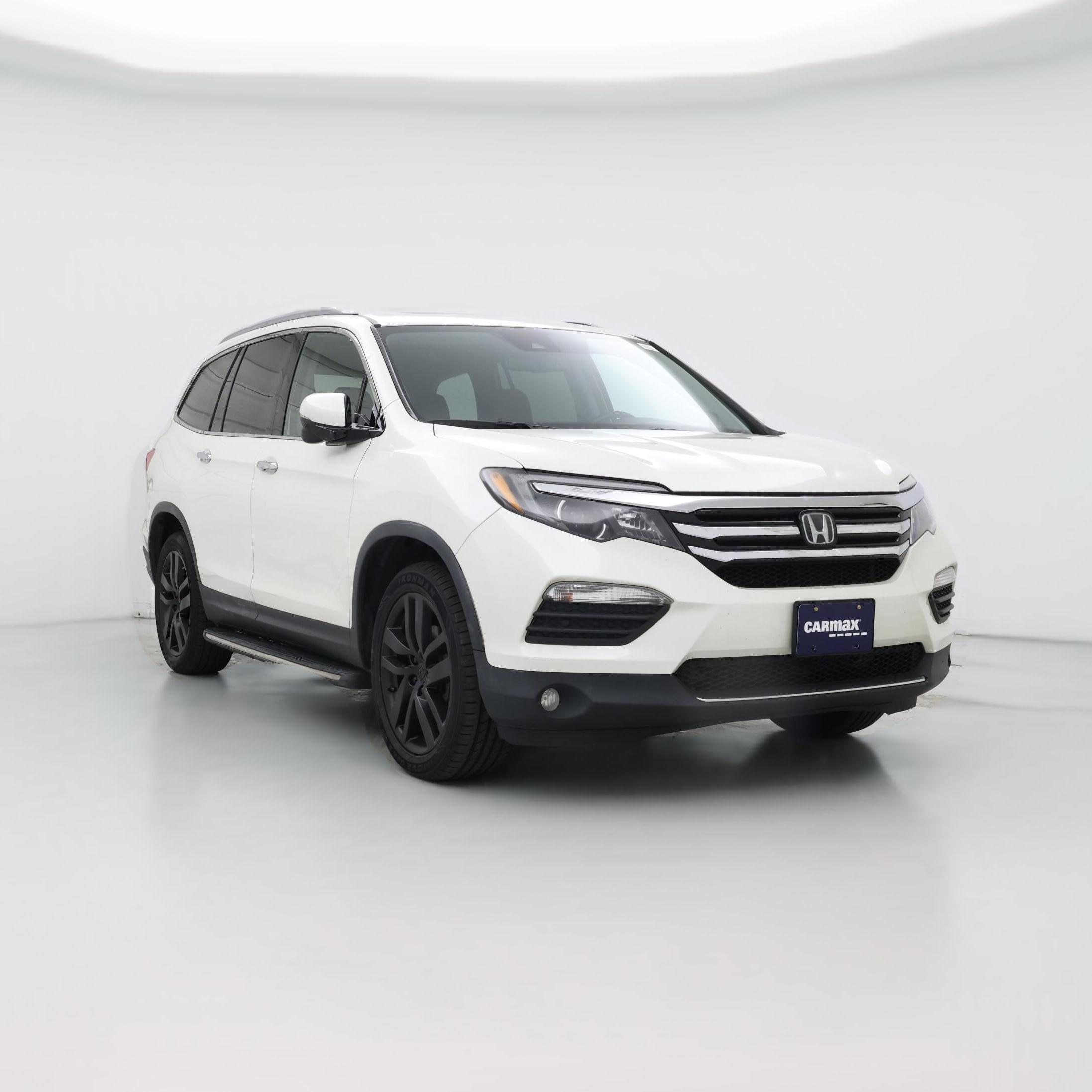 Thumbnail: 2017 Honda Pilot - 1