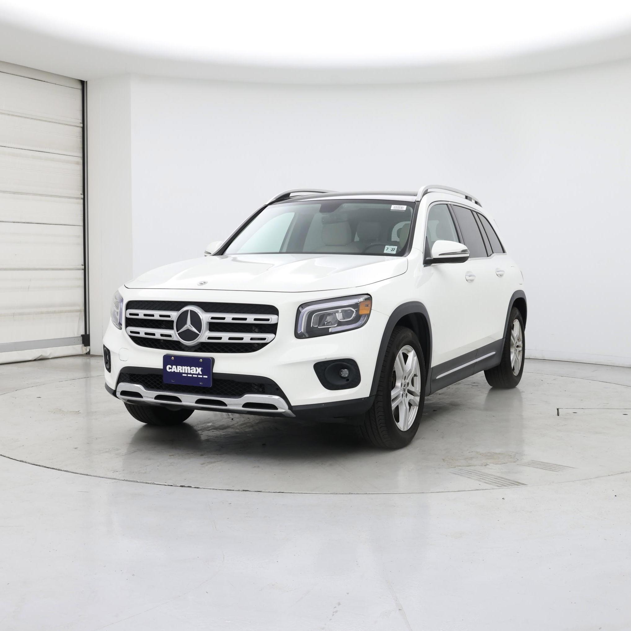 Thumbnail: 2022 Mercedes-Benz GLB - 4