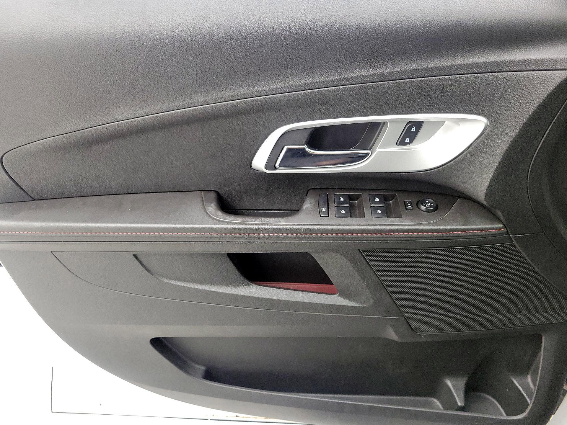 Thumbnail: 2014 Chevrolet Equinox - 12