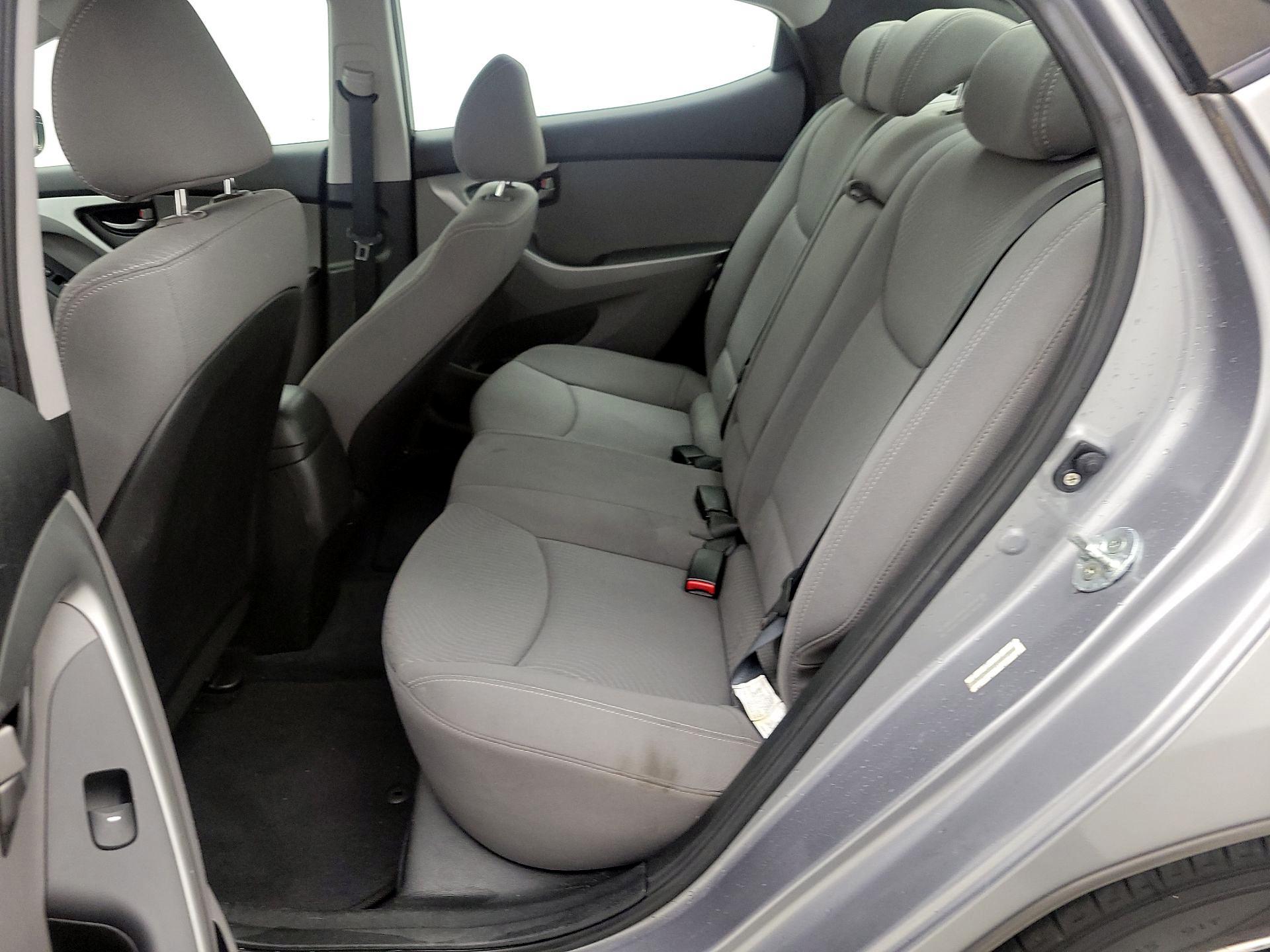 Thumbnail: 2014 Hyundai Elantra - 18