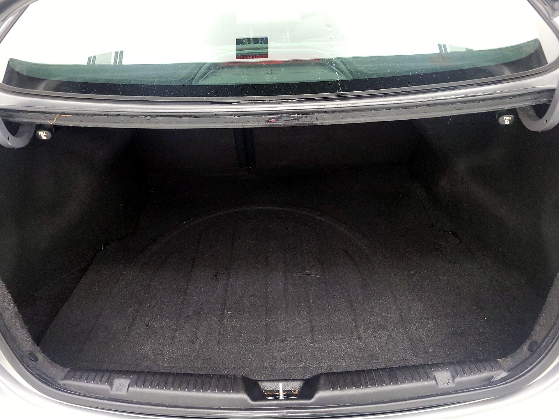 Thumbnail: 2014 Hyundai Elantra - 19