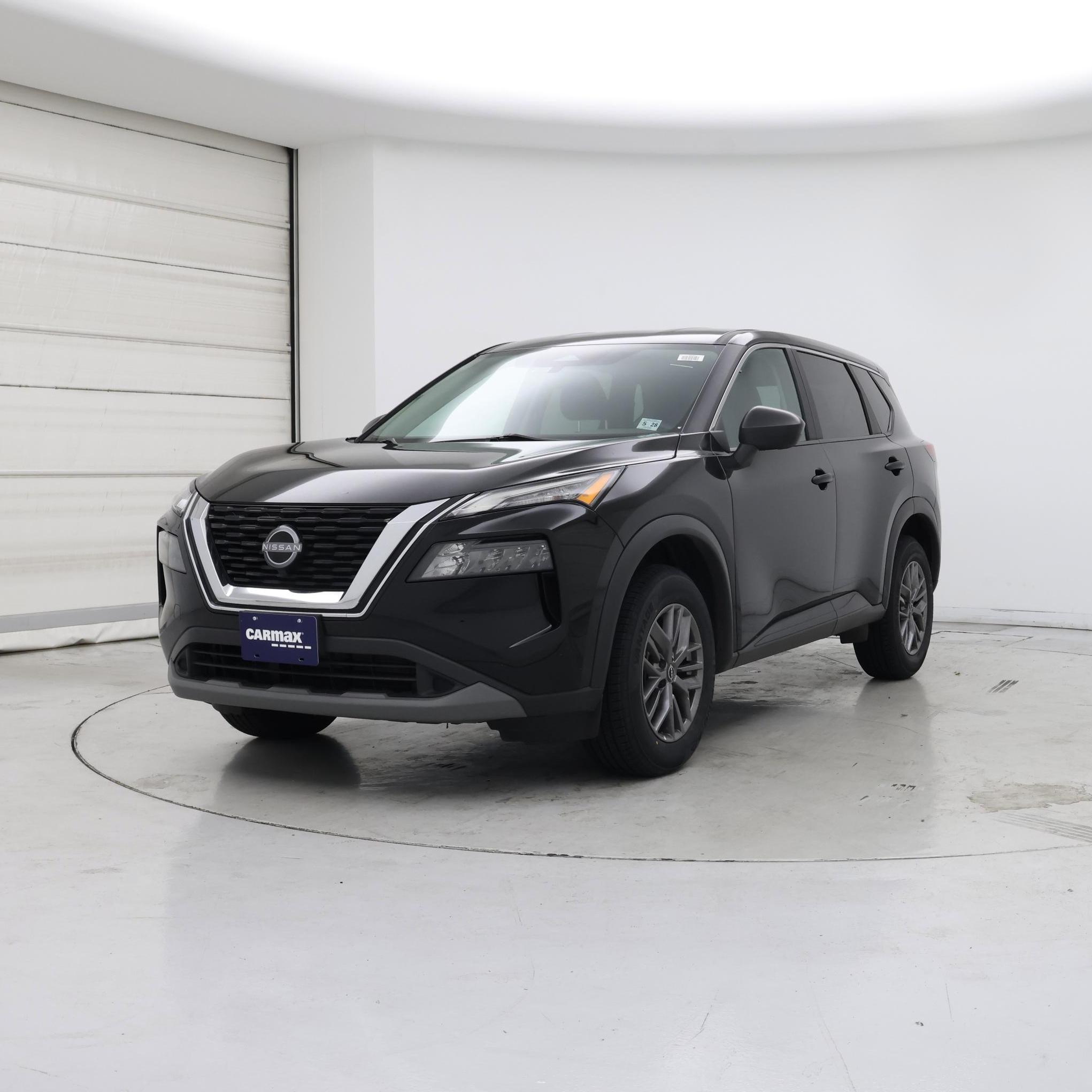 Thumbnail: 2023 Nissan Rogue - 4