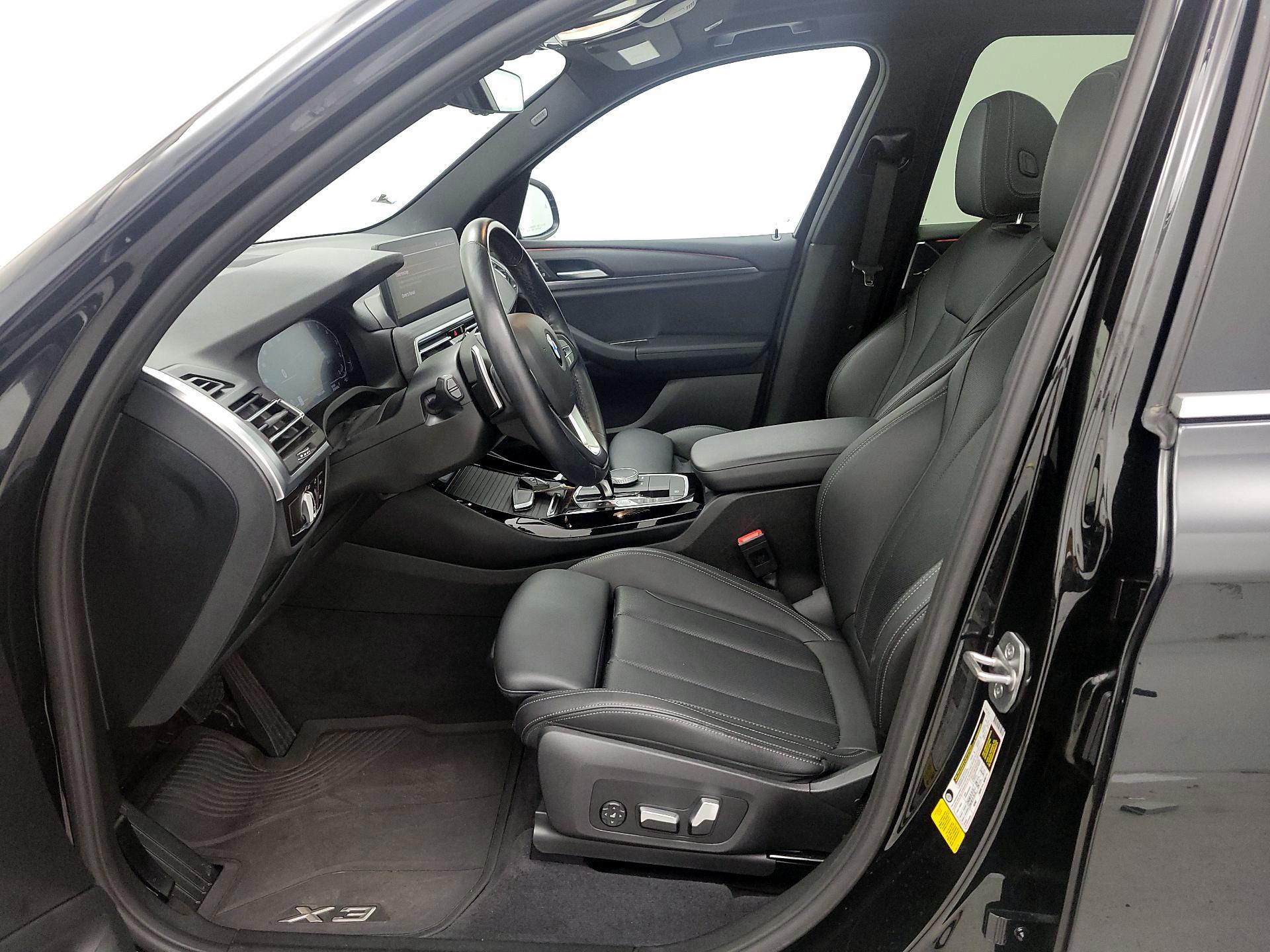 Thumbnail: 2022 BMW X3 - 11