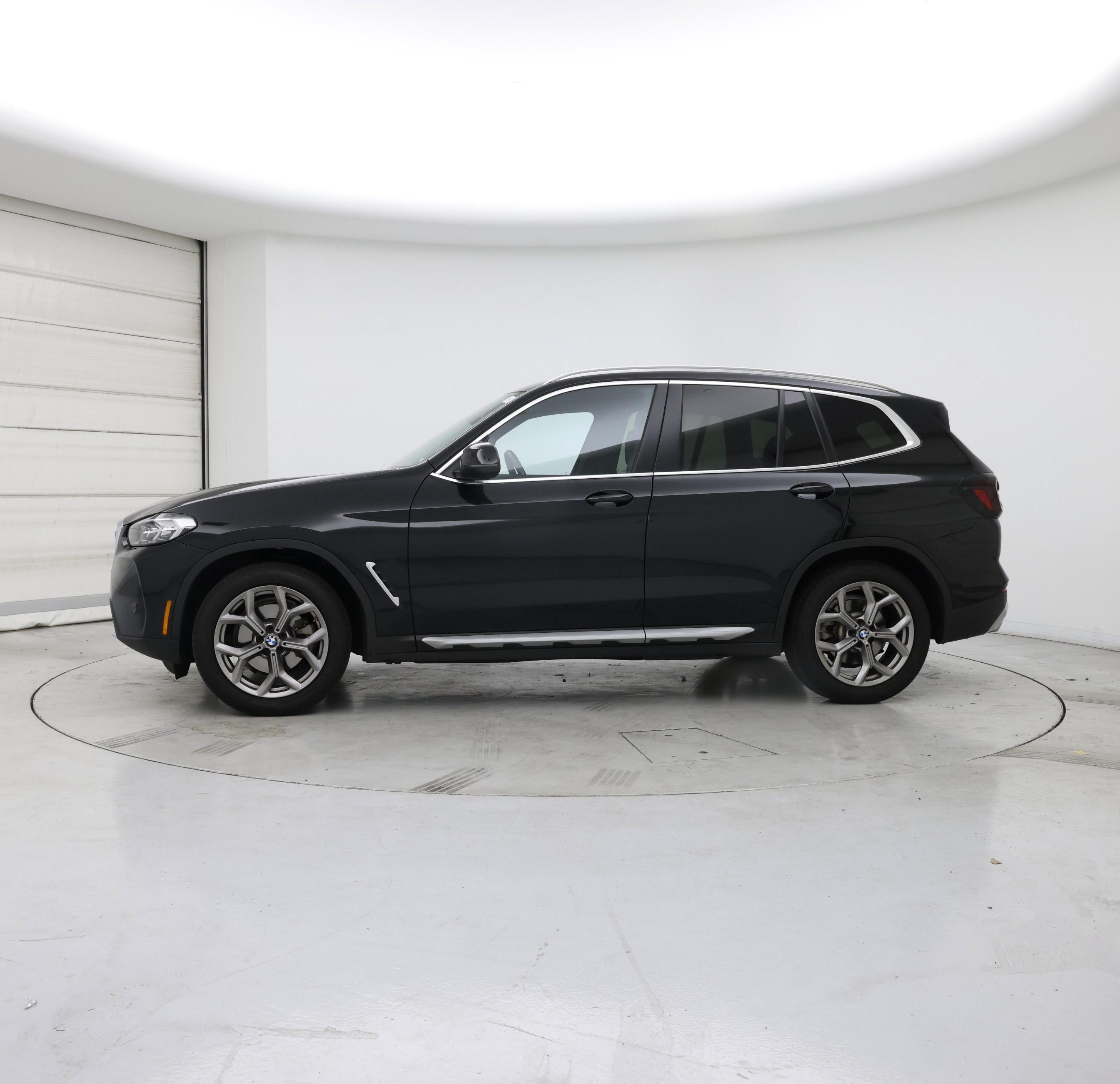 Thumbnail: 2022 BMW X3 - 3