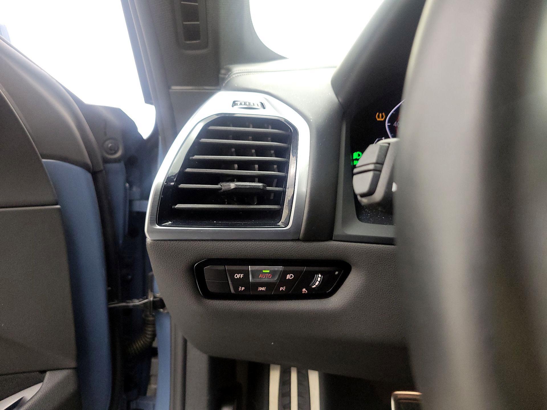 Thumbnail: 2021 BMW 8 Series - 13