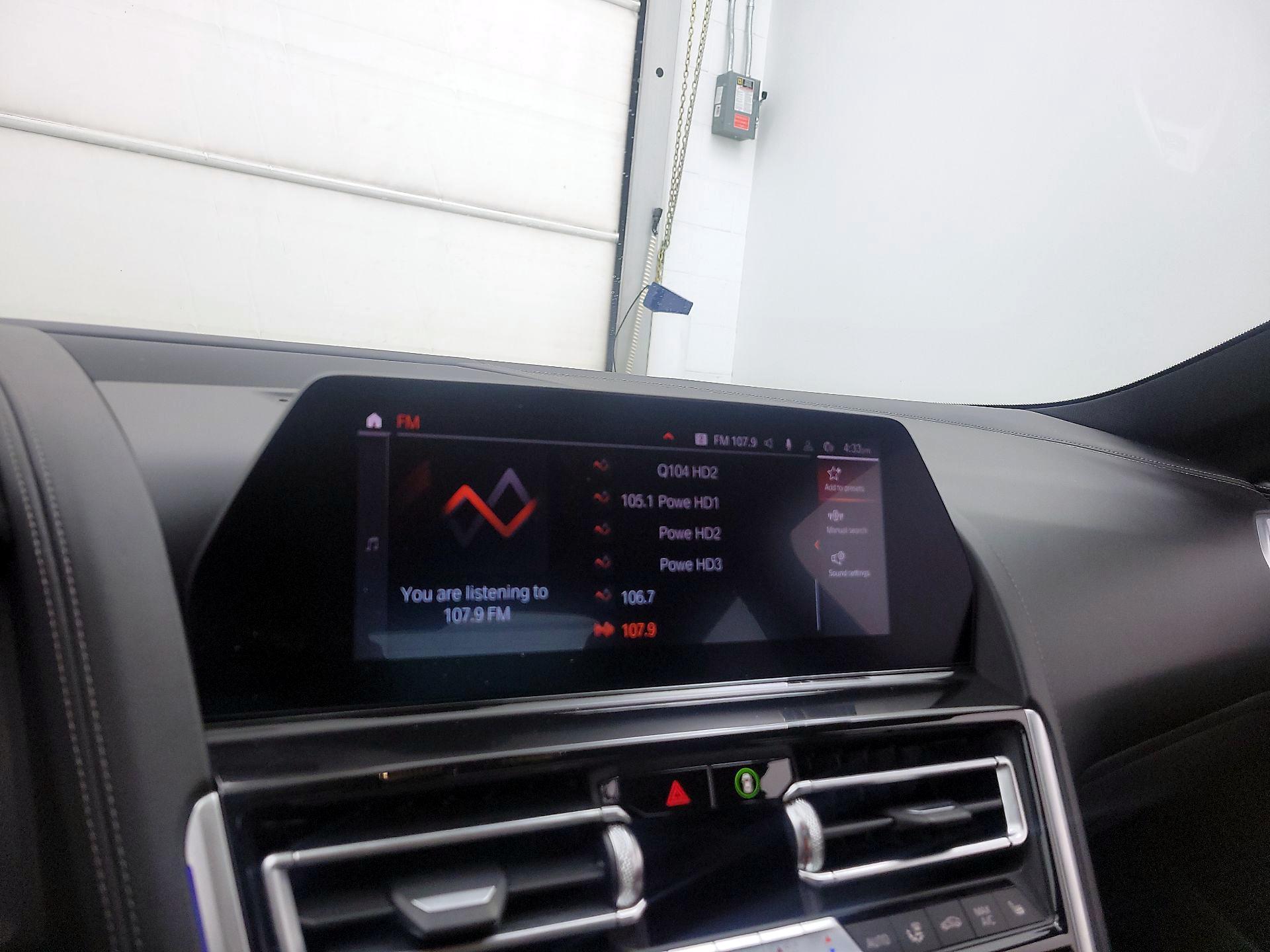 Thumbnail: 2021 BMW 8 Series - 16