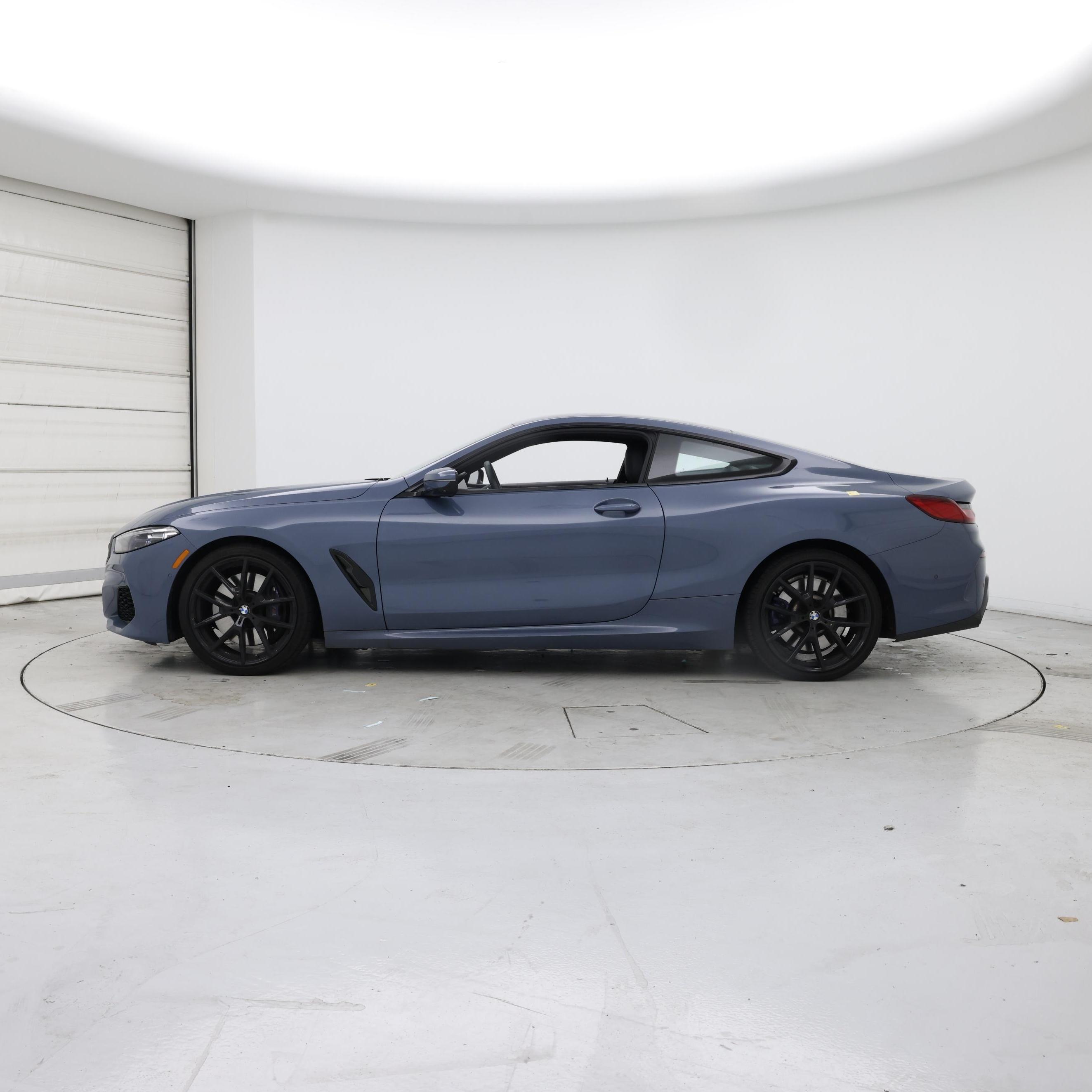 Thumbnail: 2021 BMW 8 Series - 3