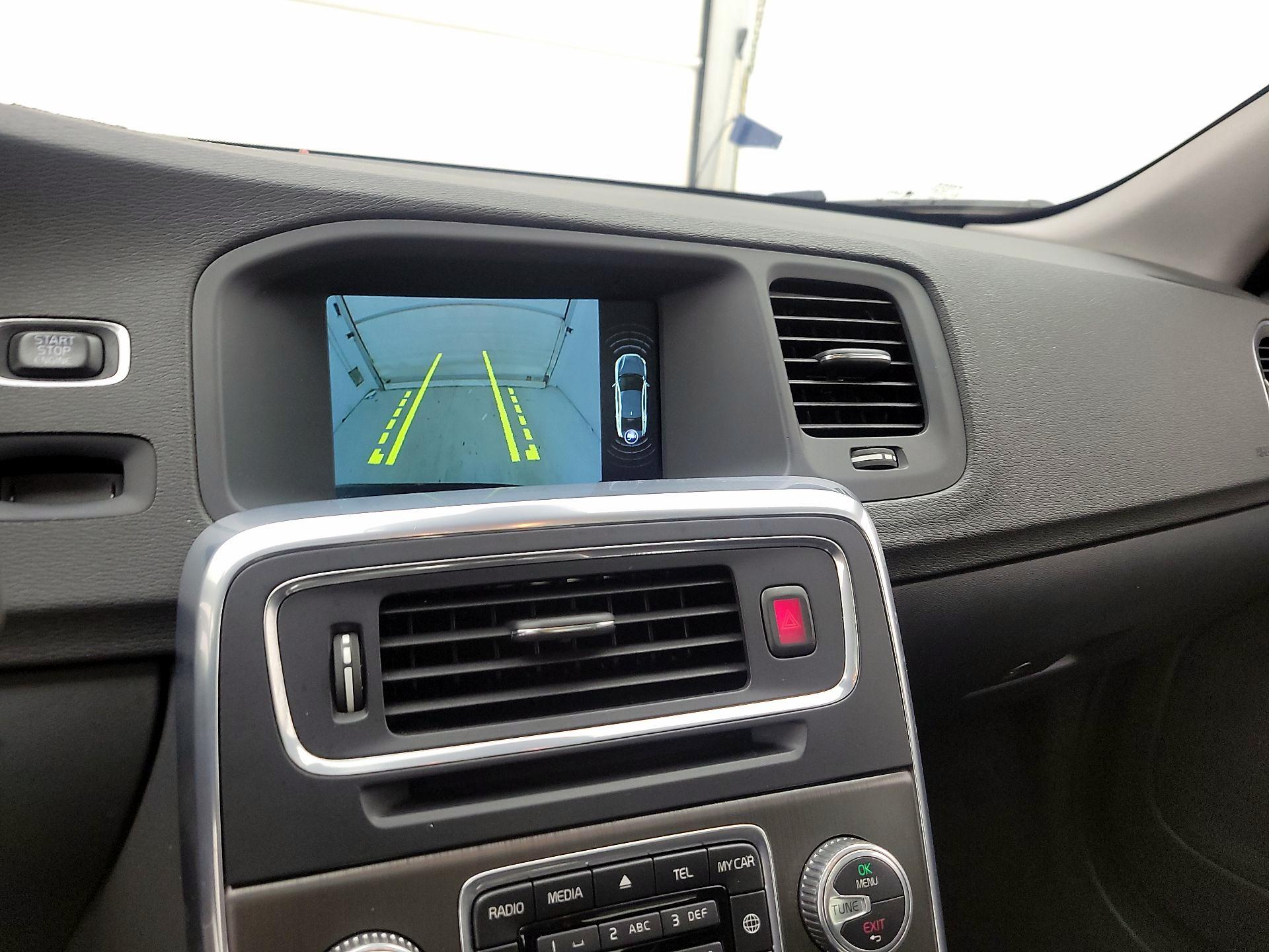 Thumbnail: 2016 Volvo S60 - 14