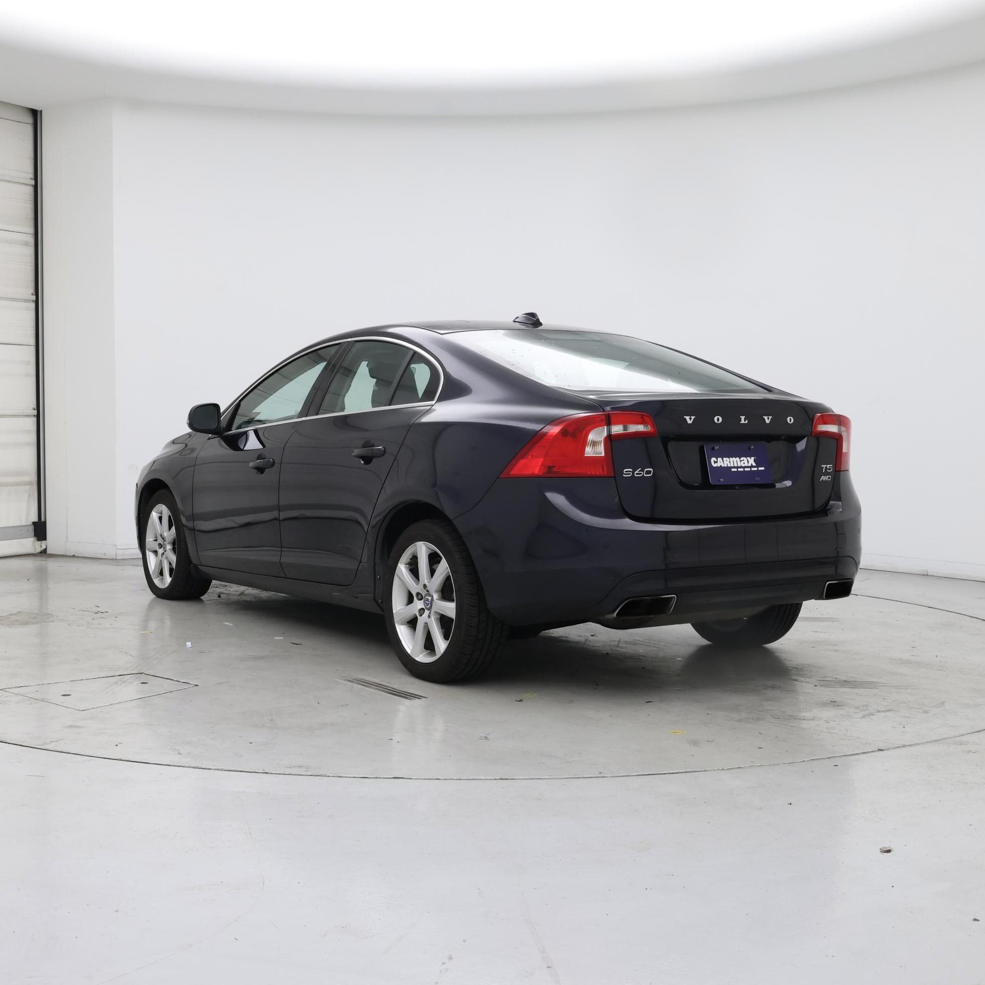 Thumbnail: 2016 Volvo S60 - 2