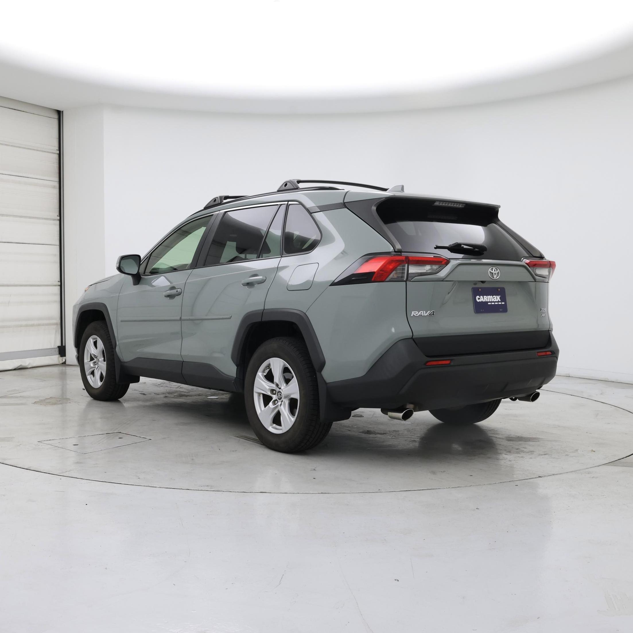 Thumbnail: 2019 Toyota RAV4 - 2