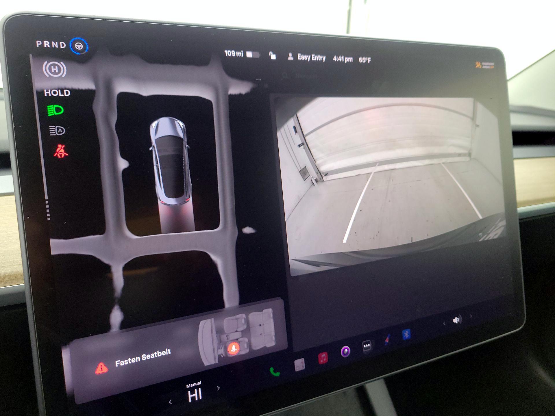 Thumbnail: 2022 Tesla Model 3 - 14