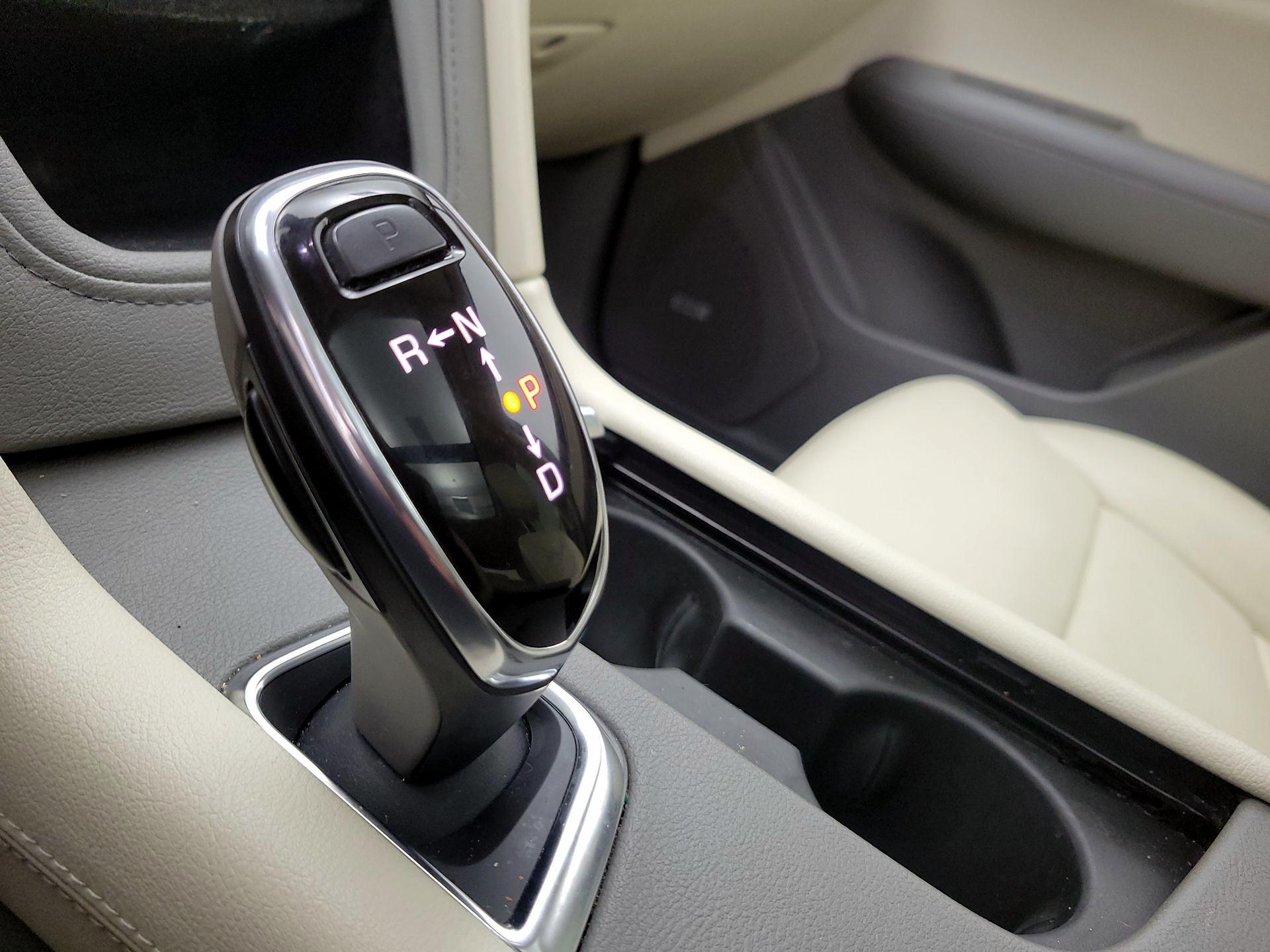 Thumbnail: 2019 Cadillac XT5 - 17